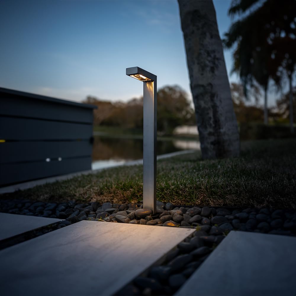 Wide Modernelle Stainless Steel Path Light