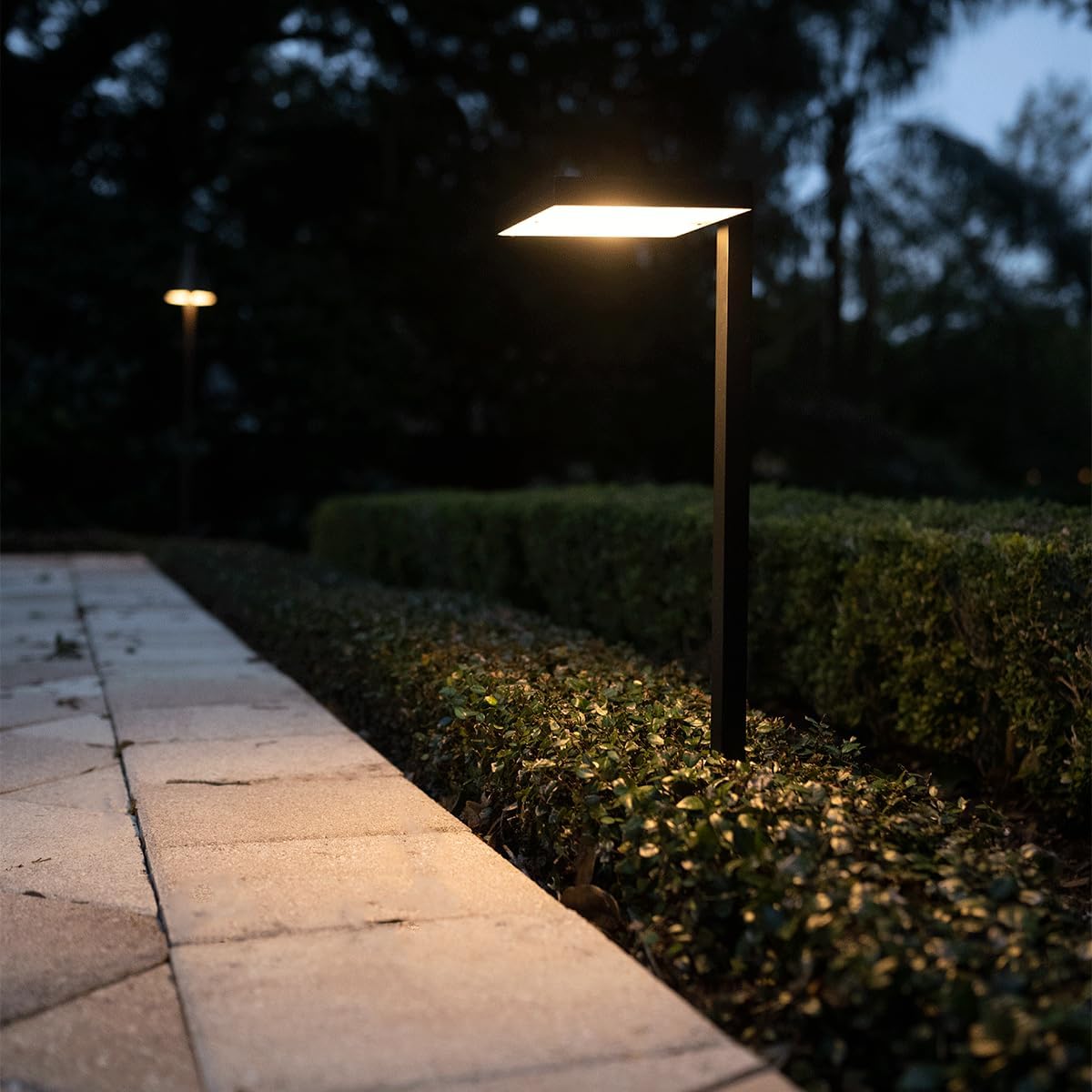 12V Cast Brass Flat Top Path Light