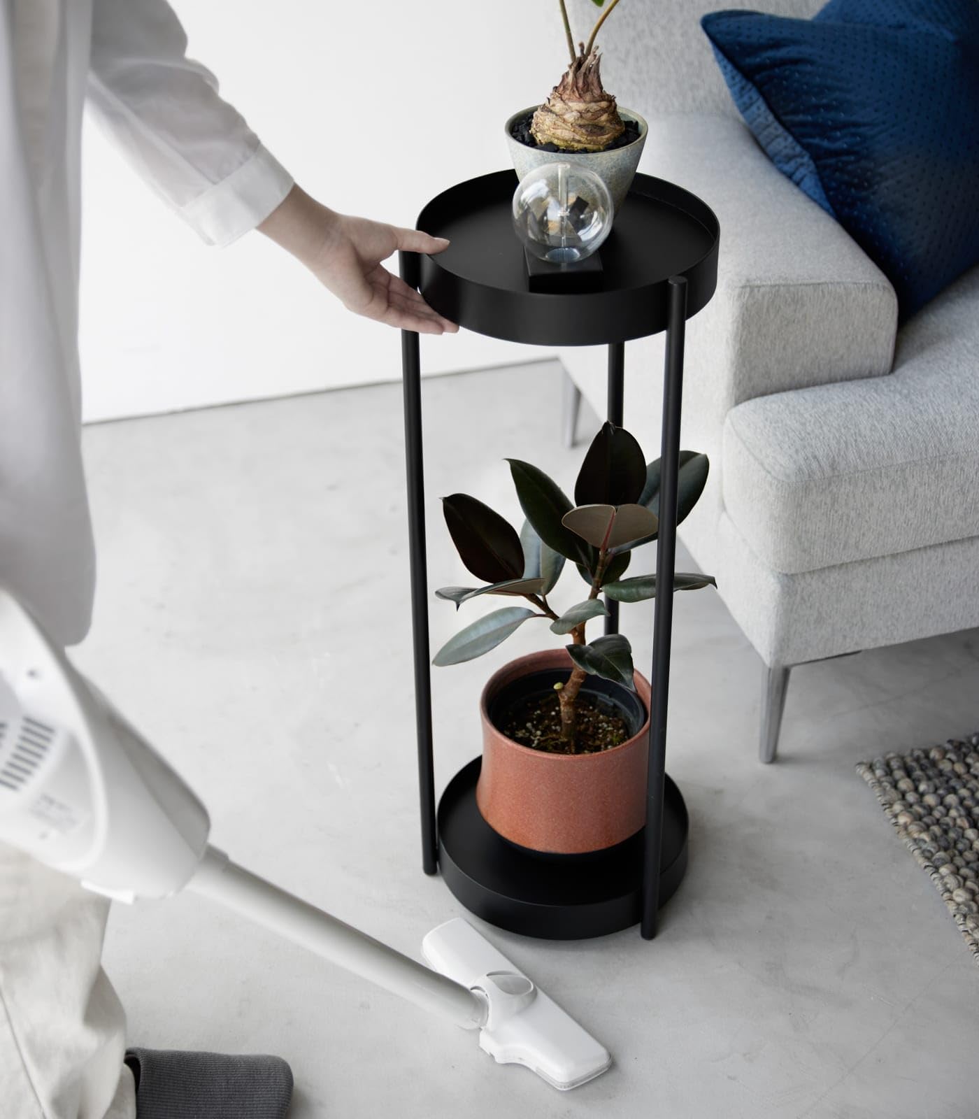 2-Tier Rolling Planter Stand with Casters