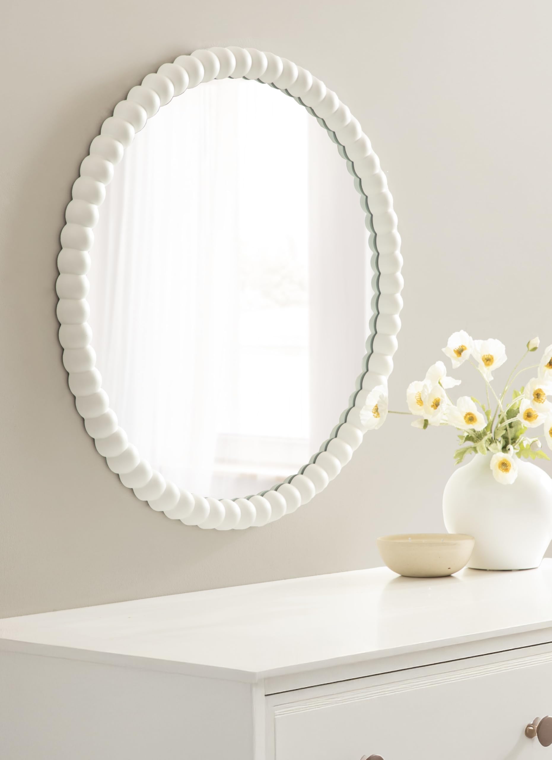 28 Inch Round White Beaded Wall Mirror