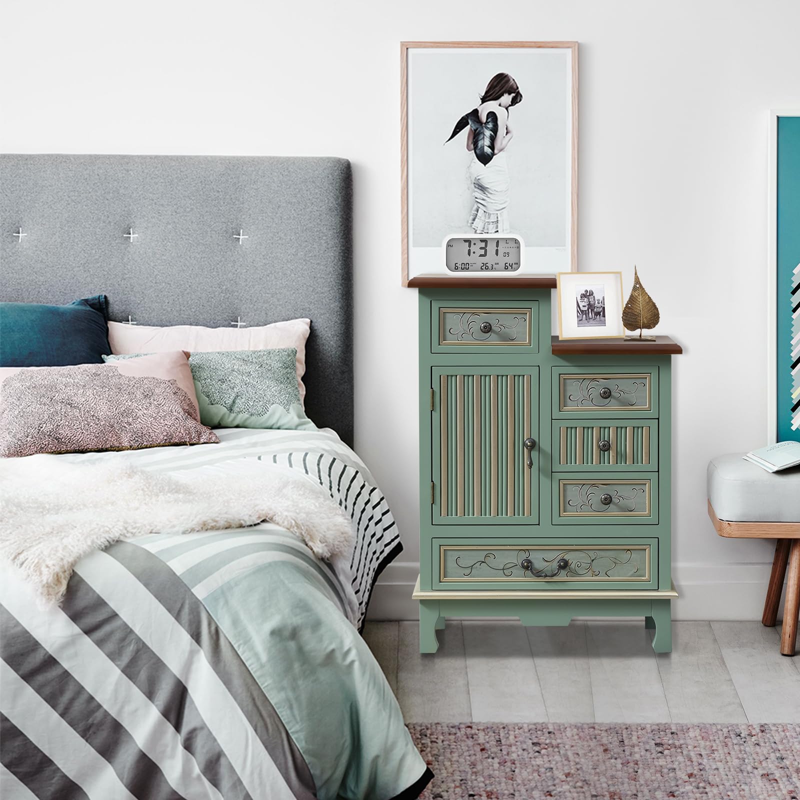 Vintage Accent Chest with 5-Drawers and Door