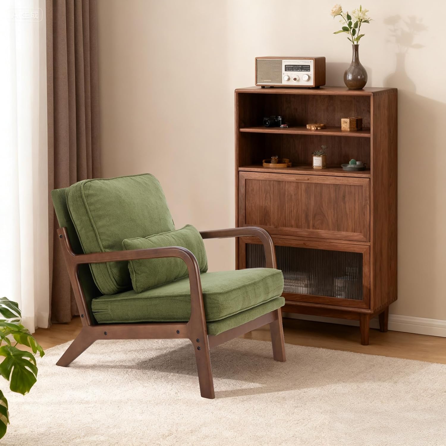 Mid Century Accent Chair with Arms