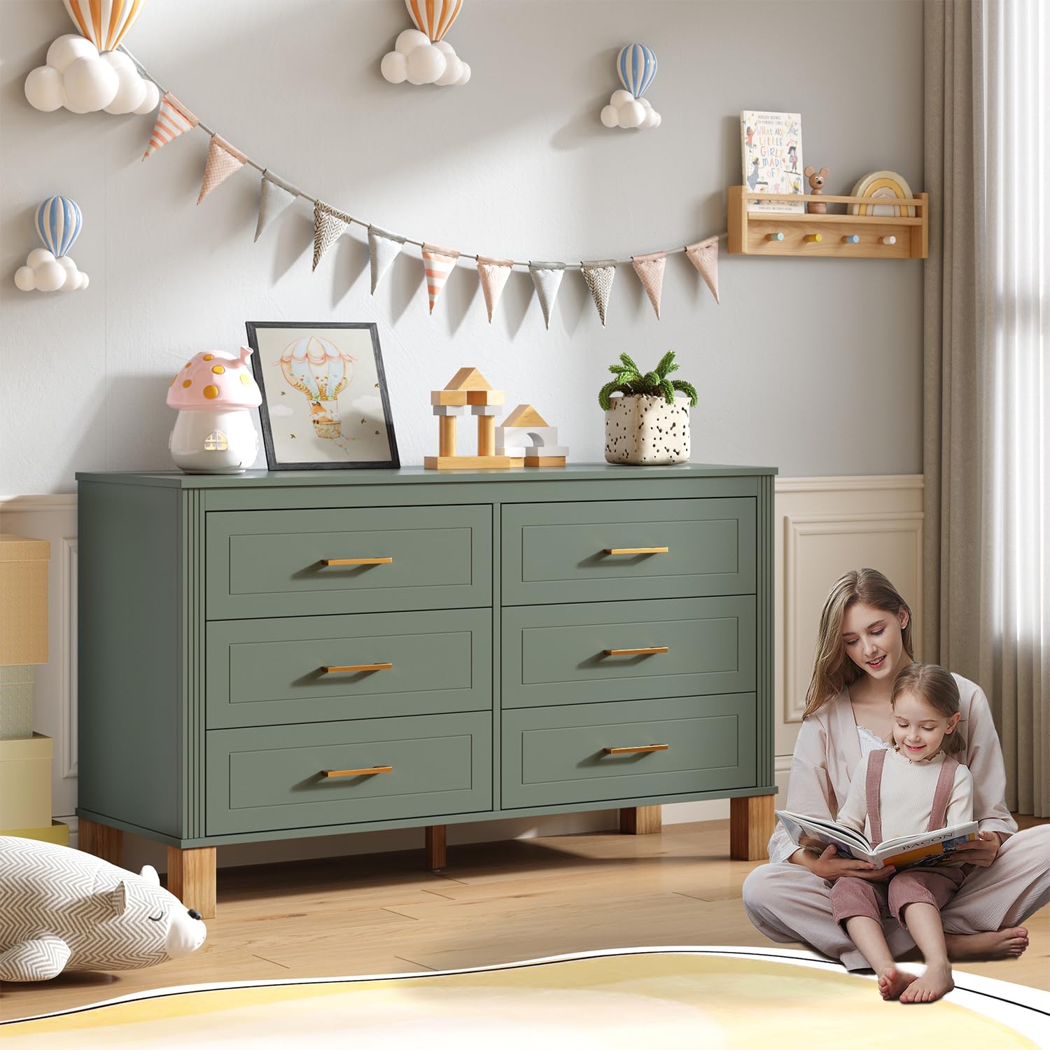 6-Drawer Dresser with Metal Handle and Solid Wood Legs