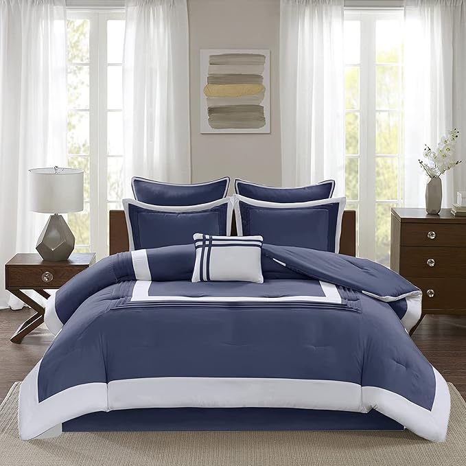 7-Piece Queen Comforter Set - Gray and White Patchwork Design