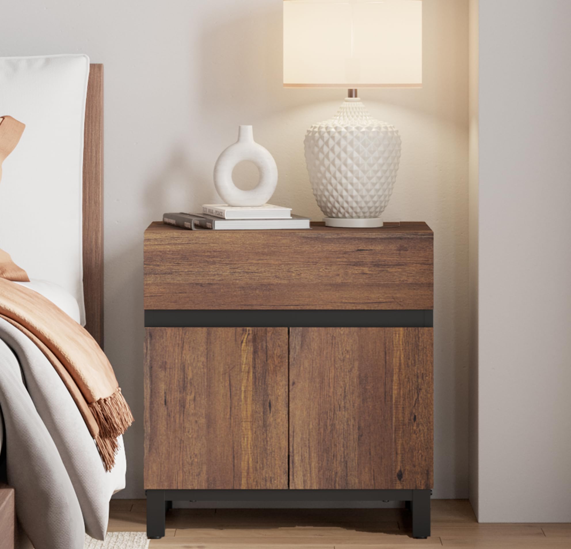 3-Piece Bedroom Furniture Set with 6-Drawer Dresser and 2 Nightstands