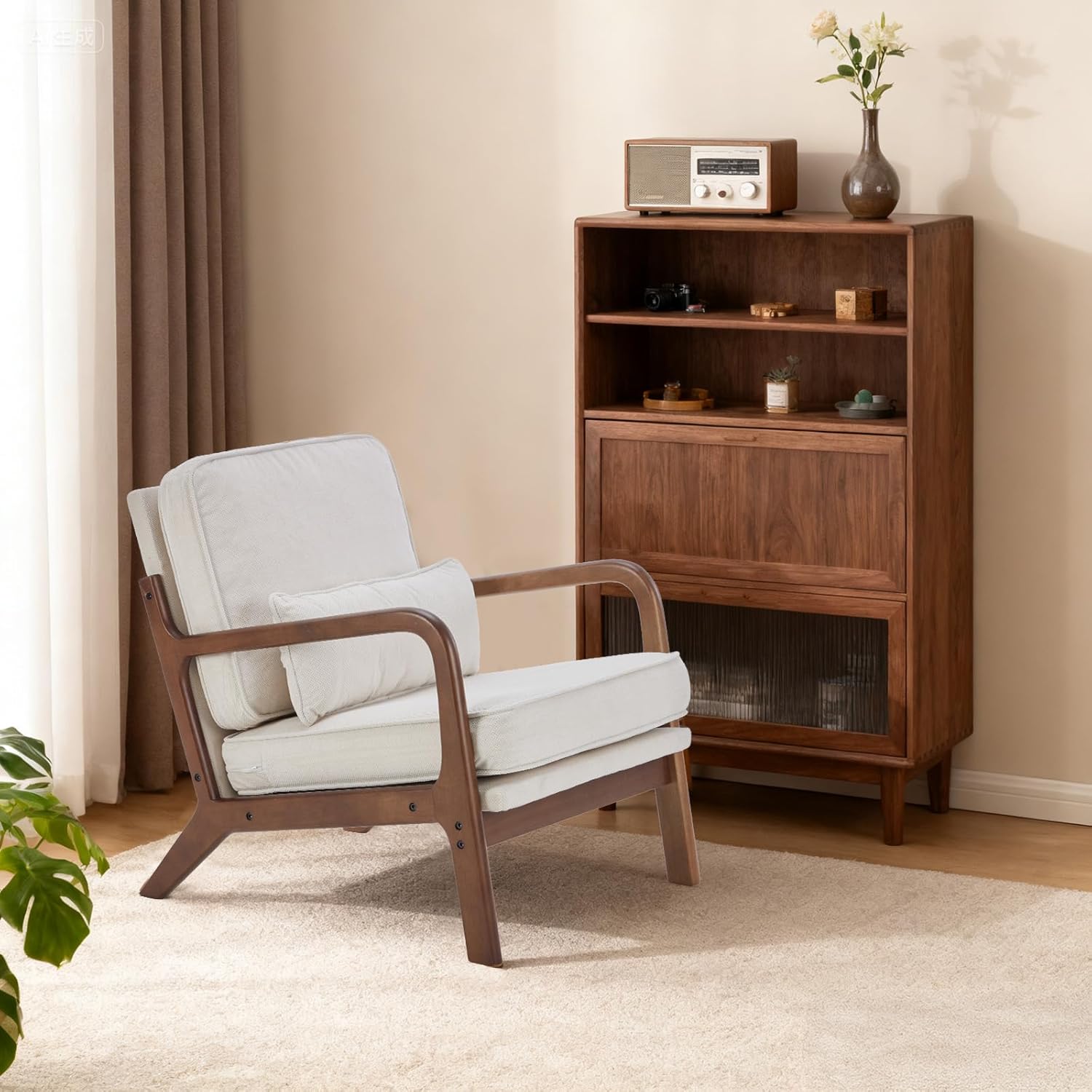 Mid Century Accent Chair with Arms