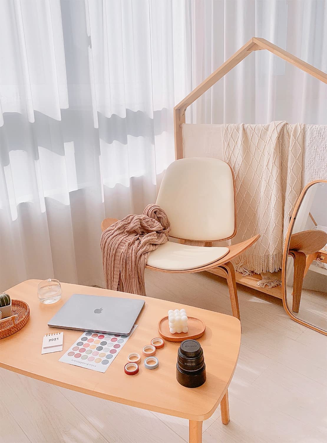 Hans Wegner Style Shell Chair - Ash Plywood White Faux Leather Accent Chair