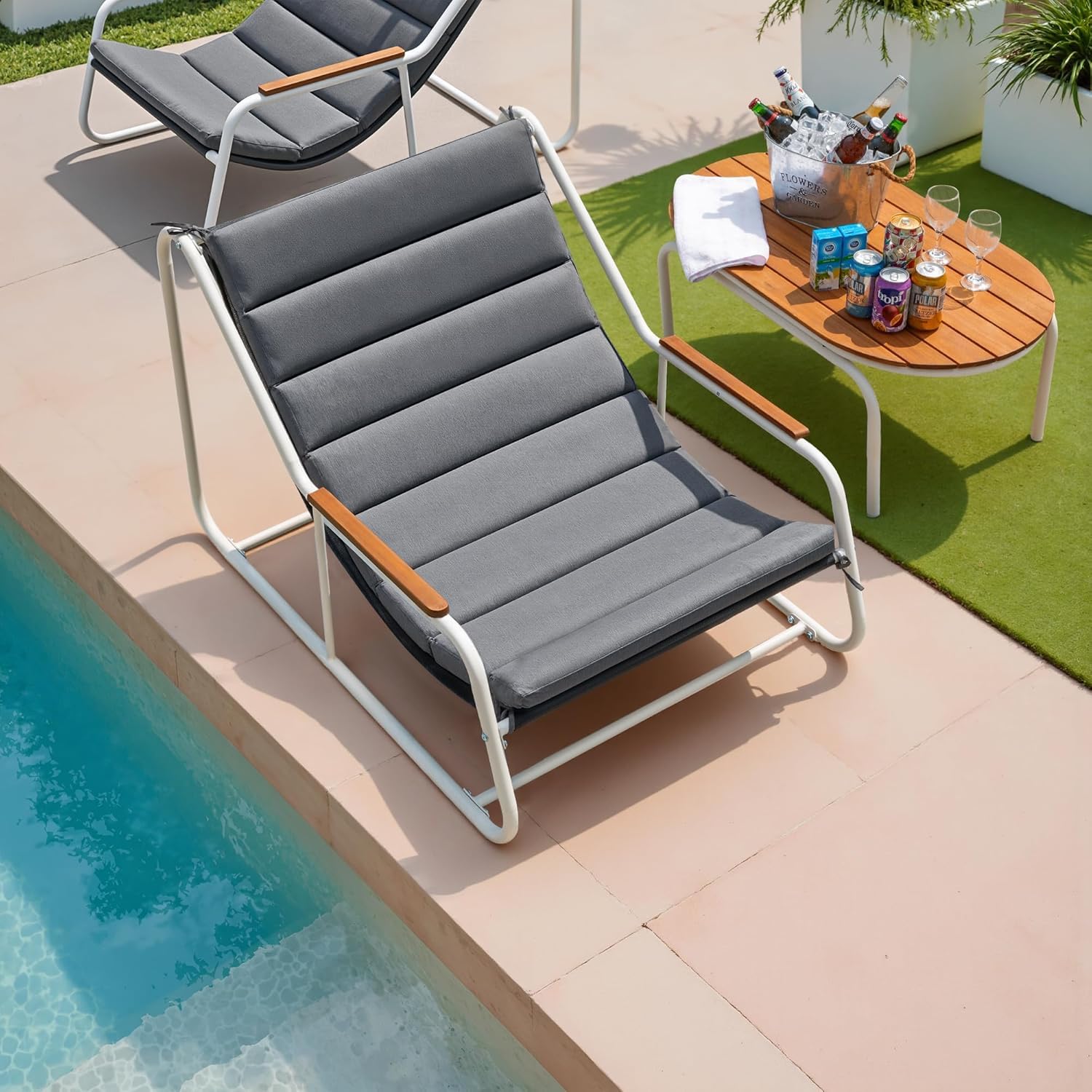 3-Piece Patio Furniture Set with Chaise Lounge Chairs and Side Table
