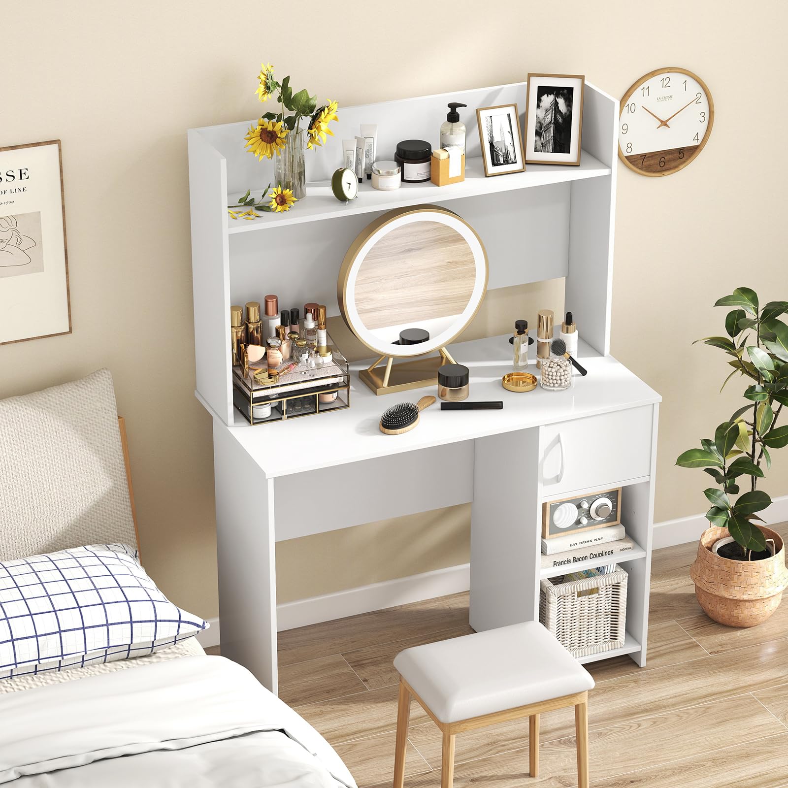 White Desk with Hutch and Bookshelf
