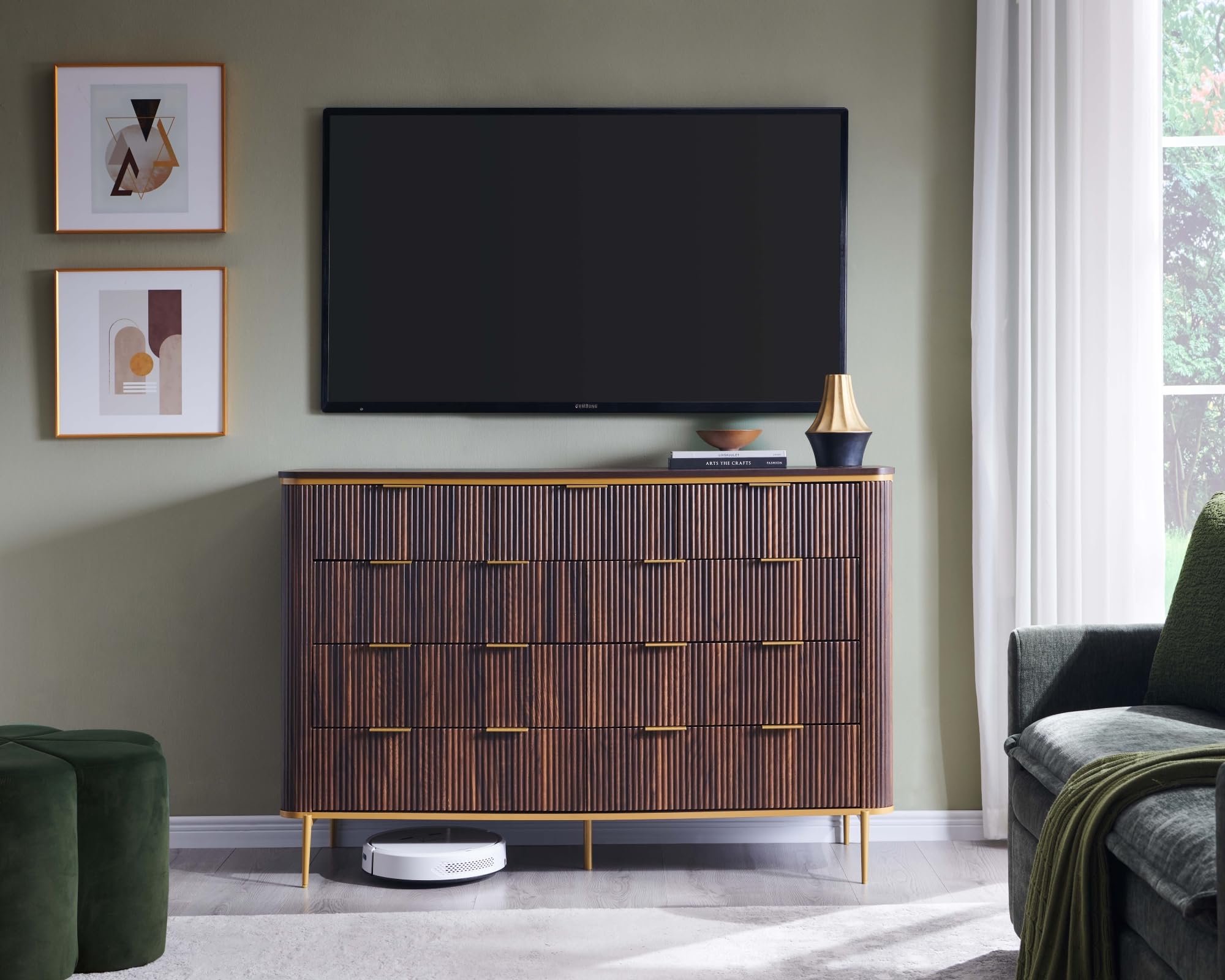 Fluted 9 Drawer Dresser with Curved Profile Design