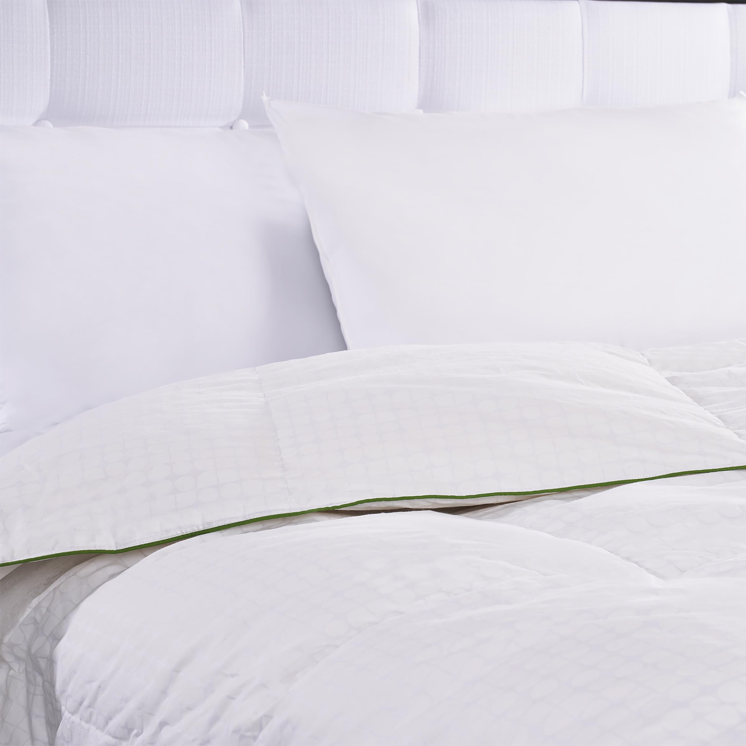 Noel Full/Queen Comforter - Jacquard Dot Design