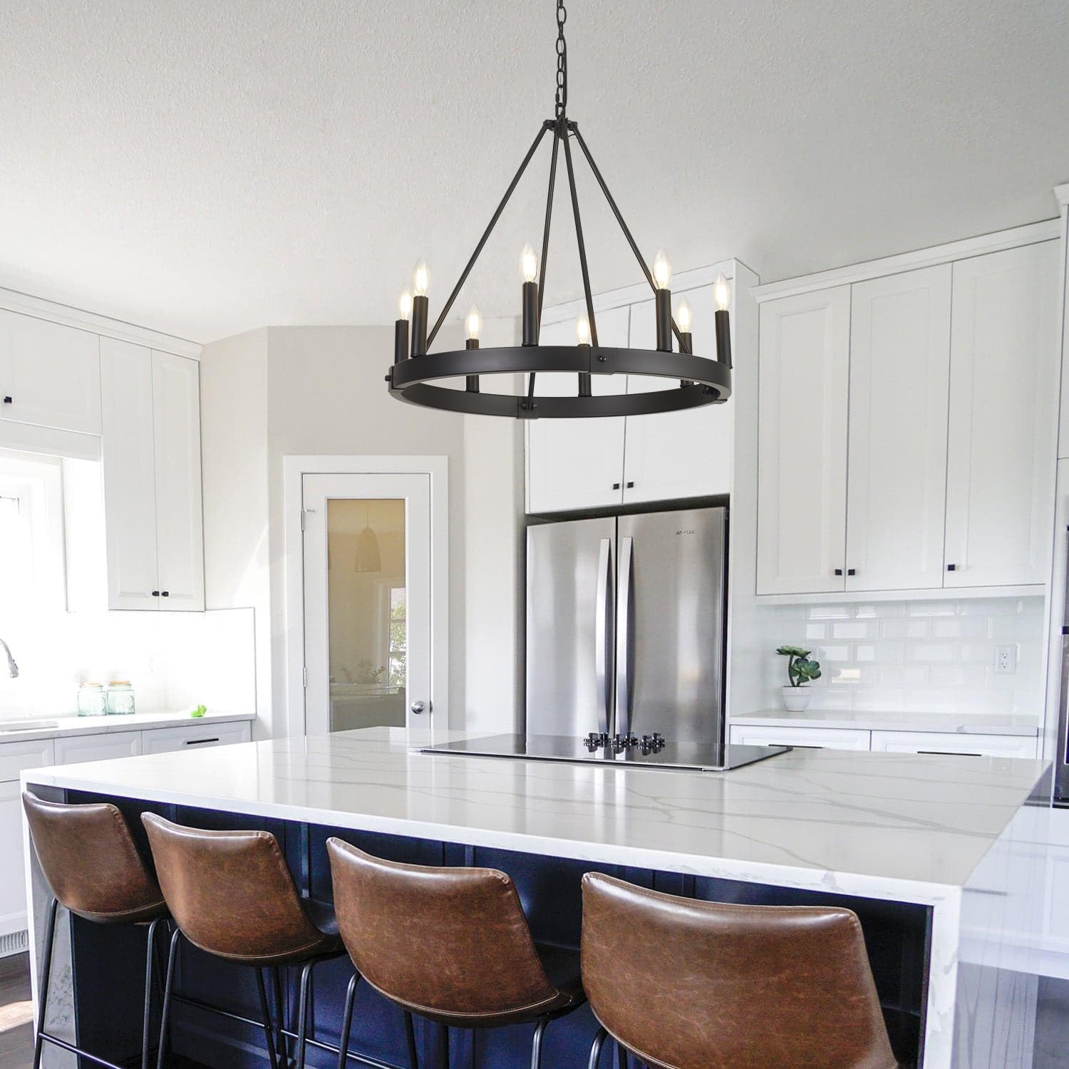 8-Light Farmhouse Wagon Wheel Chandelier