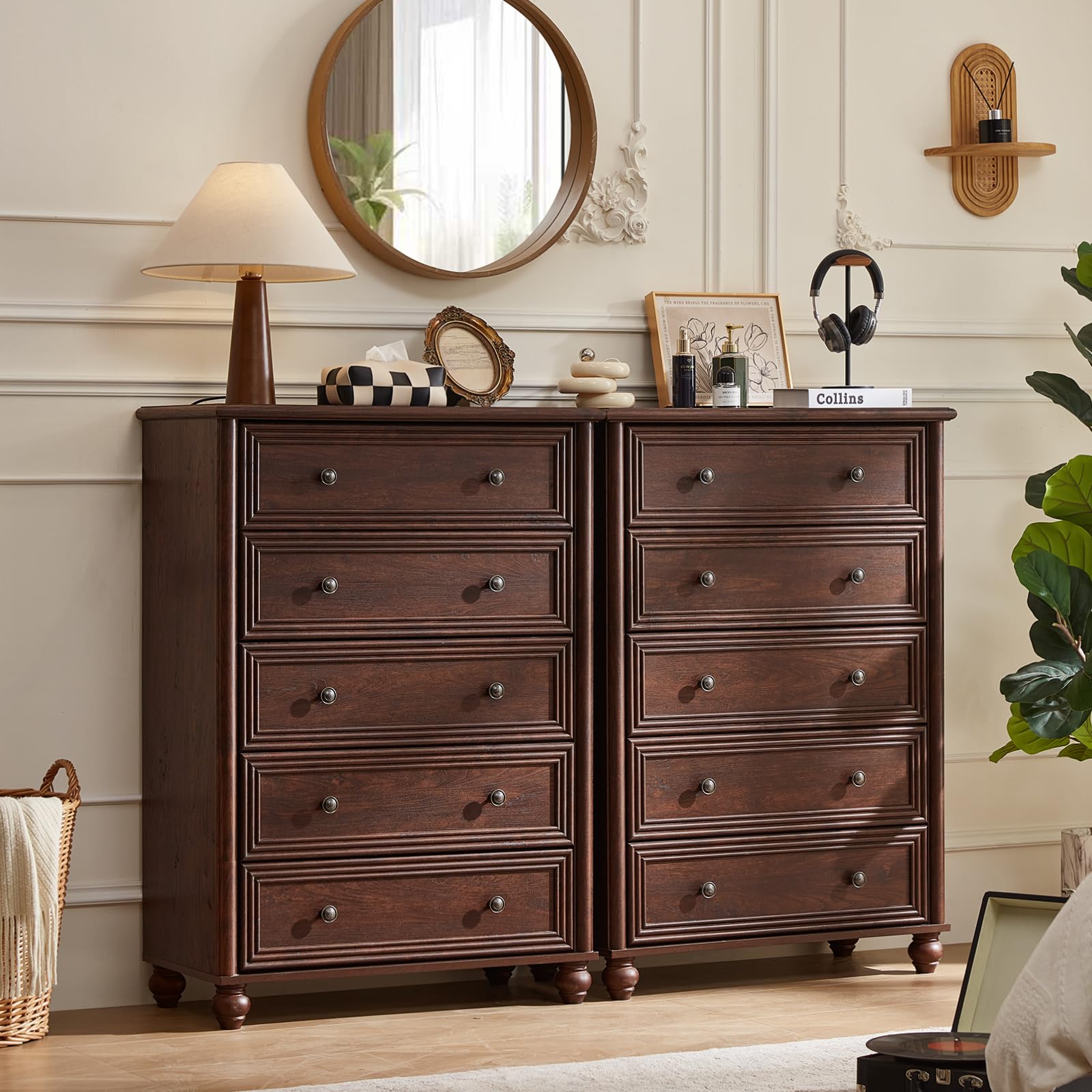 5 Drawer Dresser with Roman Column Design