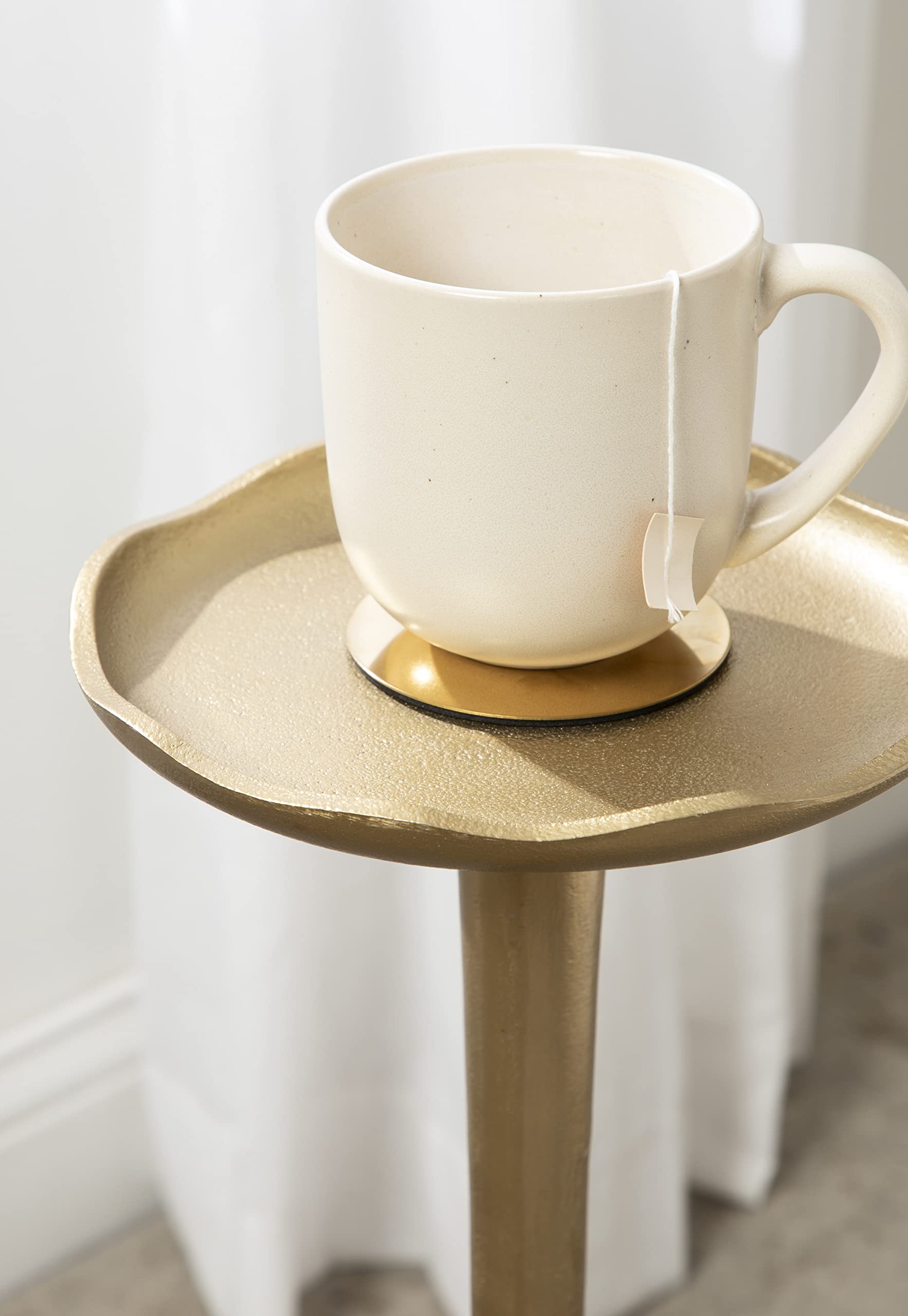 Alessia Modern Decorative Metal Drink Table