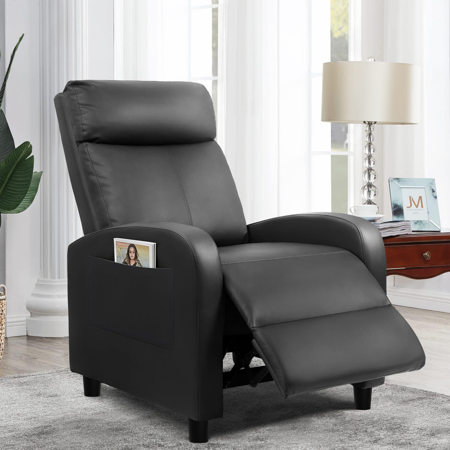 Massage Recliner Chair with Adjustable Footrest