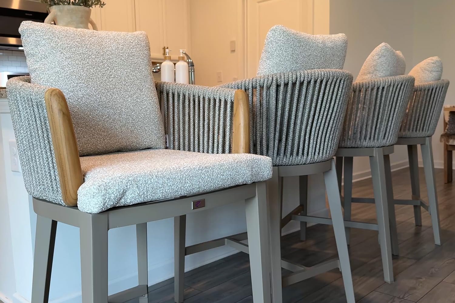 Outdoor Counter Height Bar Stools with Cushions