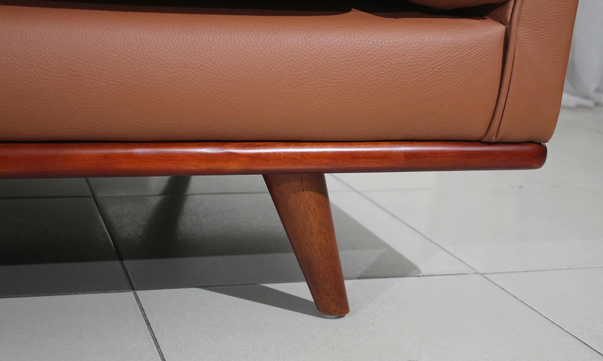Italian Leather Sofa 89 Inch
