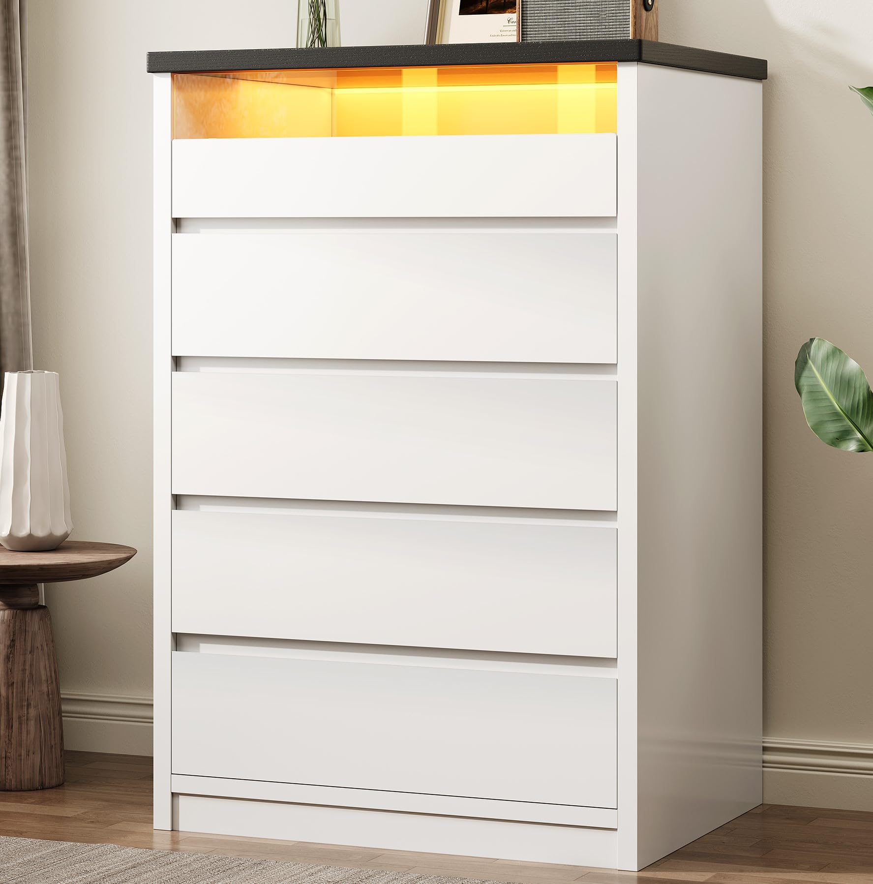 5 Drawer Dresser with LED Light