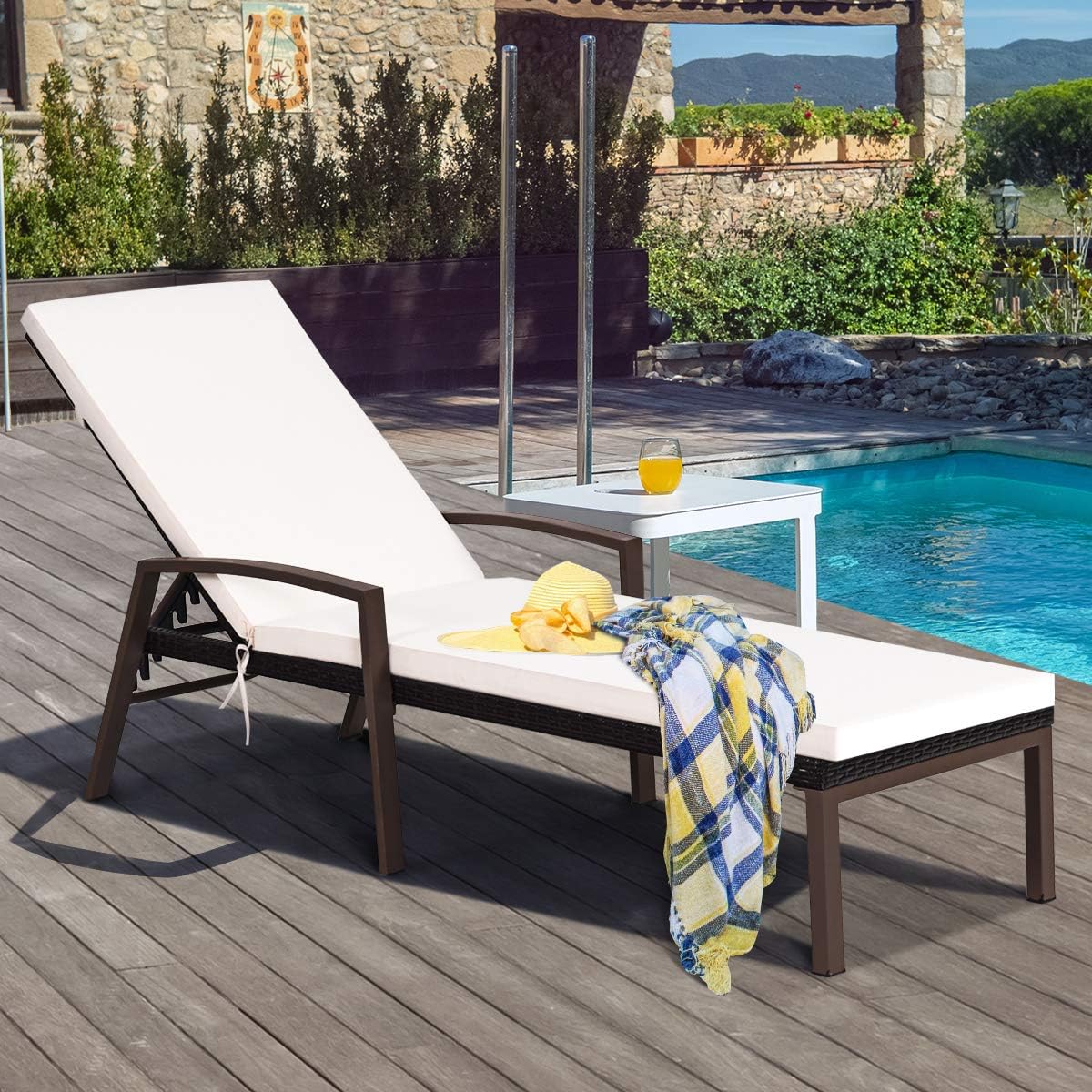 Outdoor Rattan Wicker Chaise Lounge Set of 2 with Adjustable Backrest