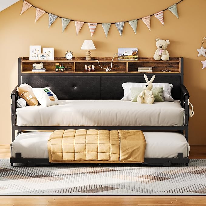 Daybed with Trundle and Charging Station