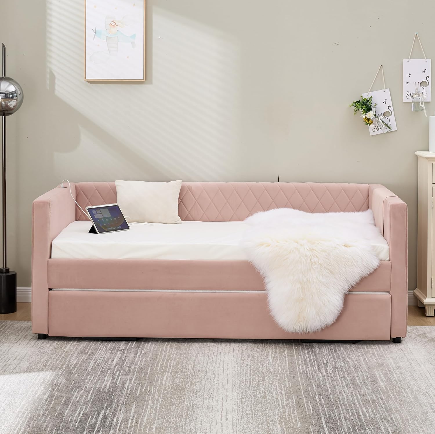 Twin Size Upholstered Daybed with Trundle and Charging Station