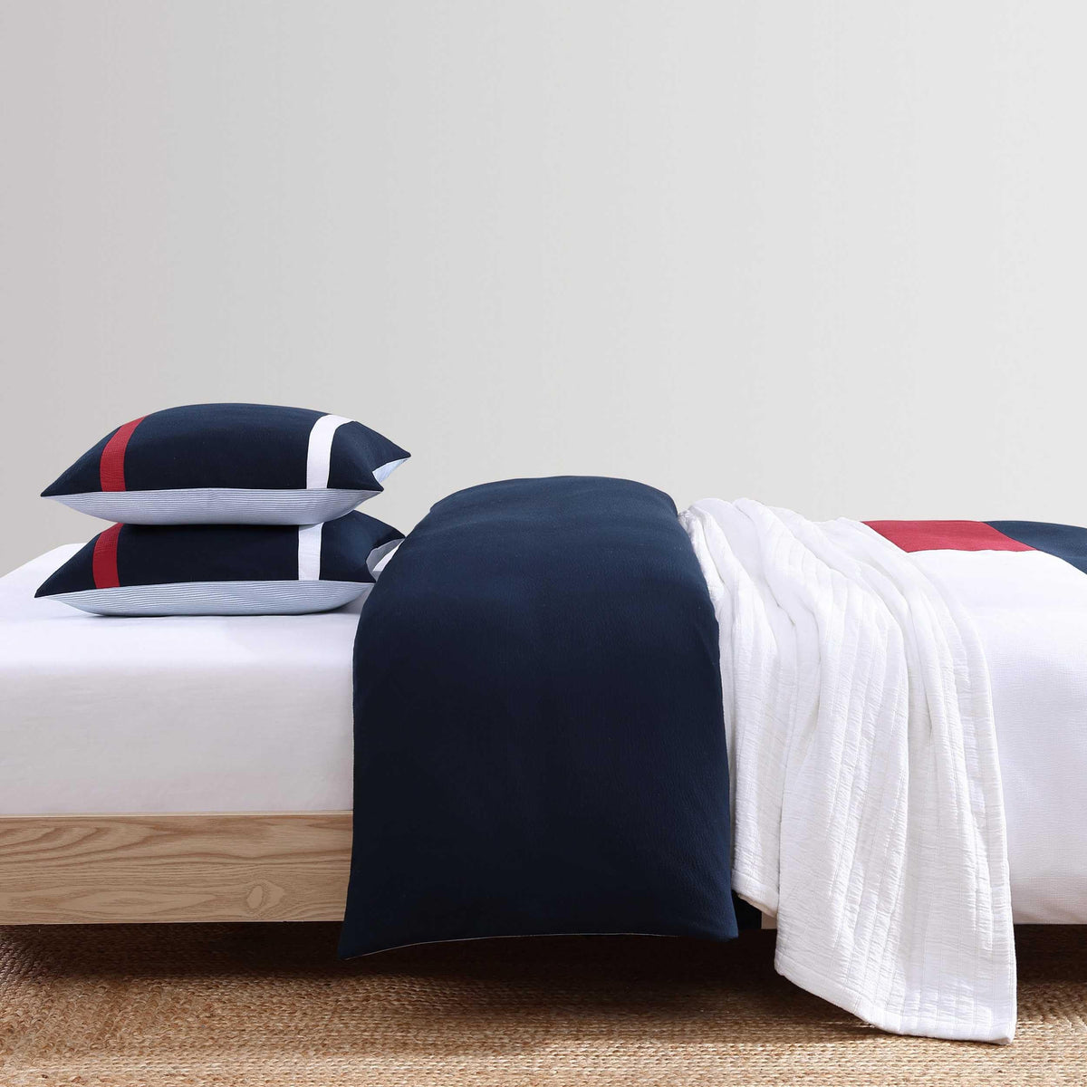 Queen Comforter Set - Soft Breathable Seersucker Bedding 3 Piece