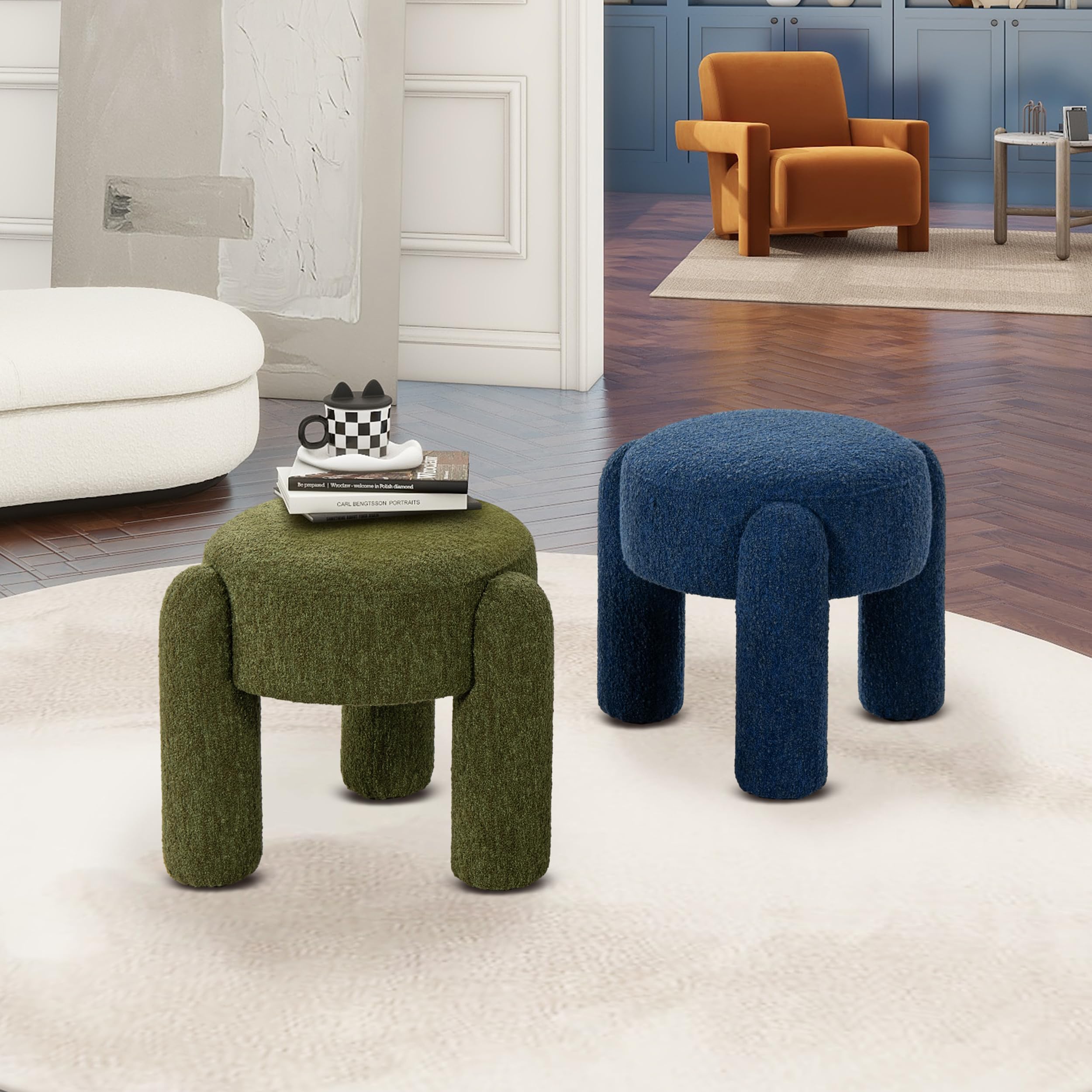 Hugo 20.5" Round Upholstered Ottoman