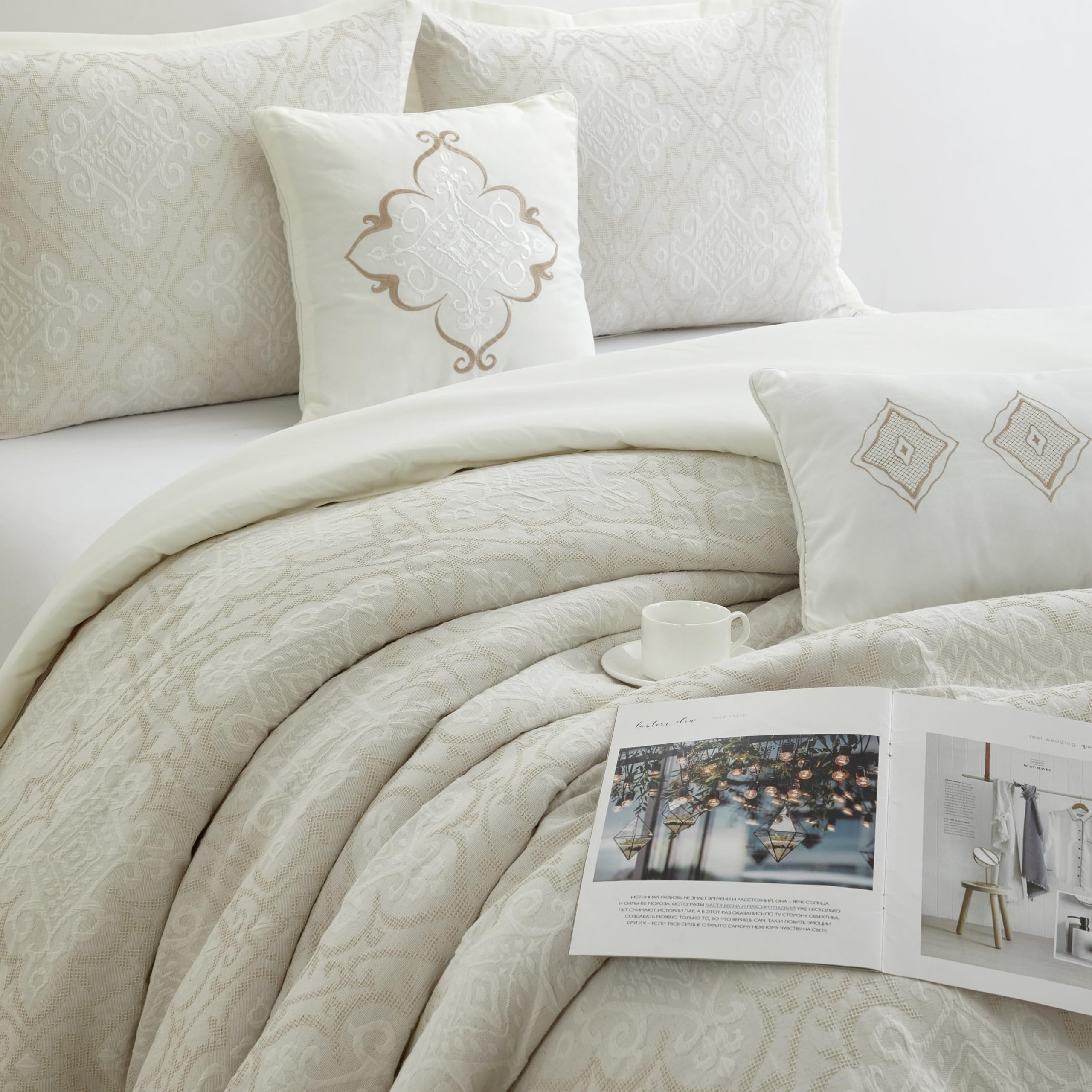 King Size Jacquard Comforter Set
