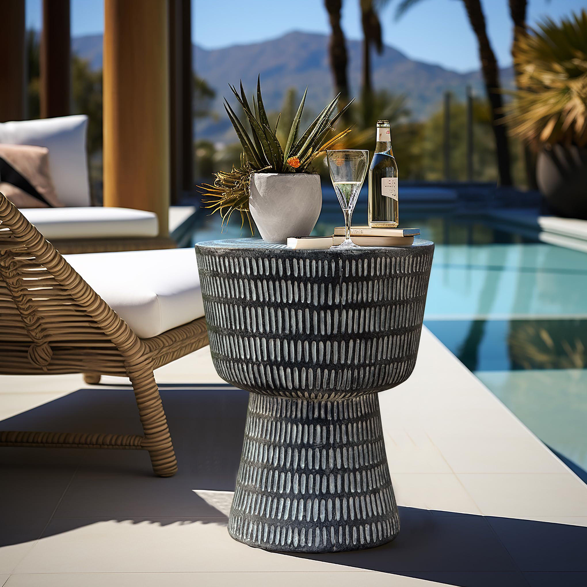 Round Spiral Pattern Outdoor Side Table
