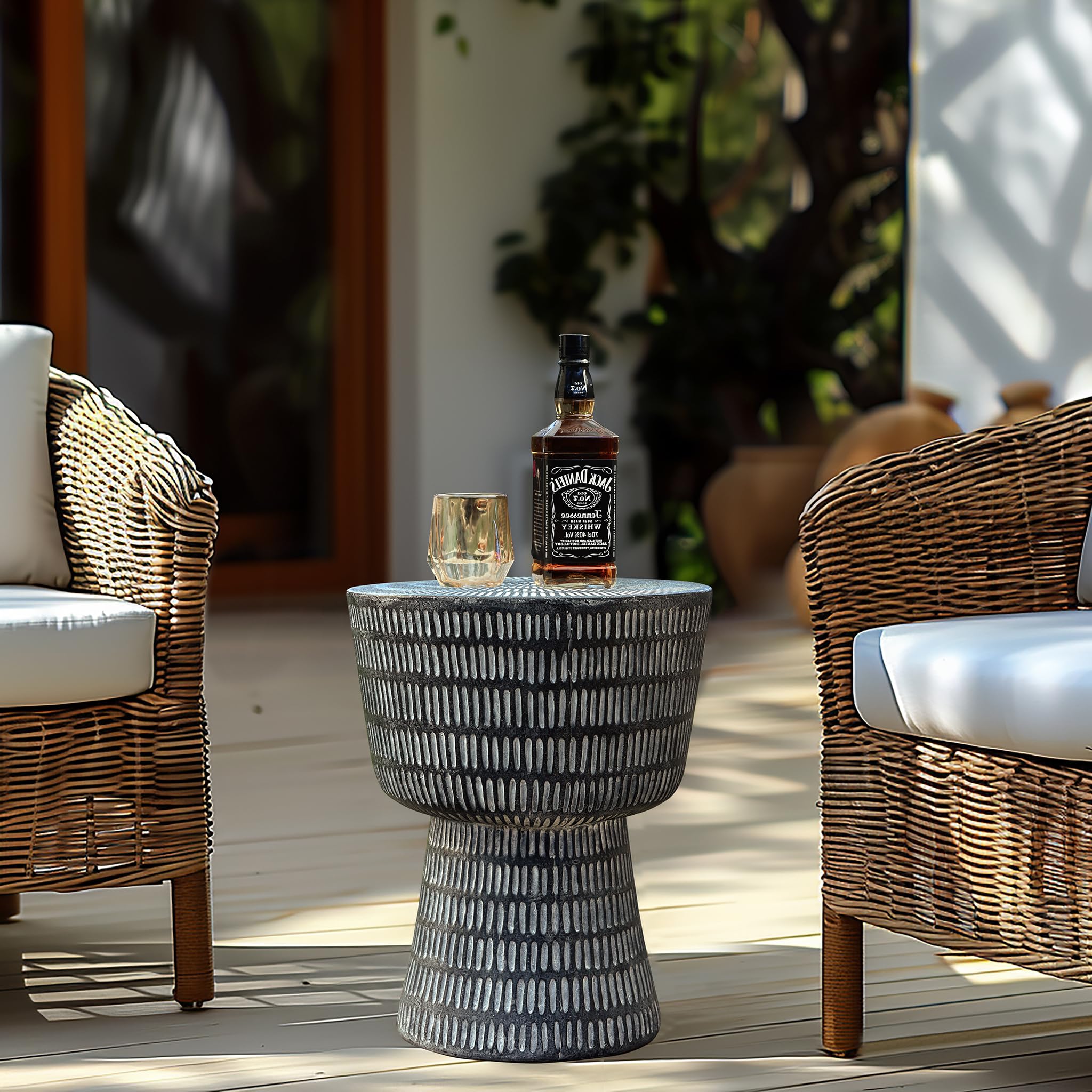 Round Spiral Pattern Outdoor Side Table