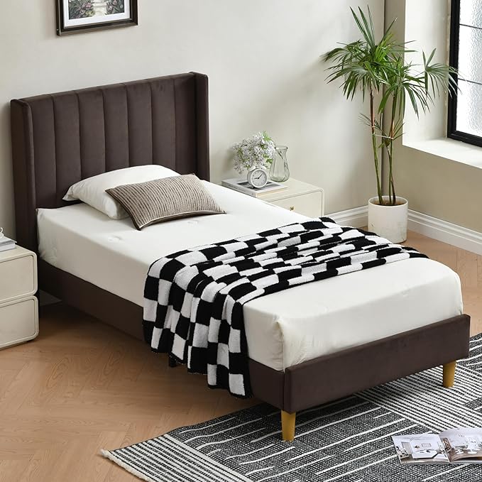 Pink Full Size Upholstered Platform Bed Frame with Wingback Headboard