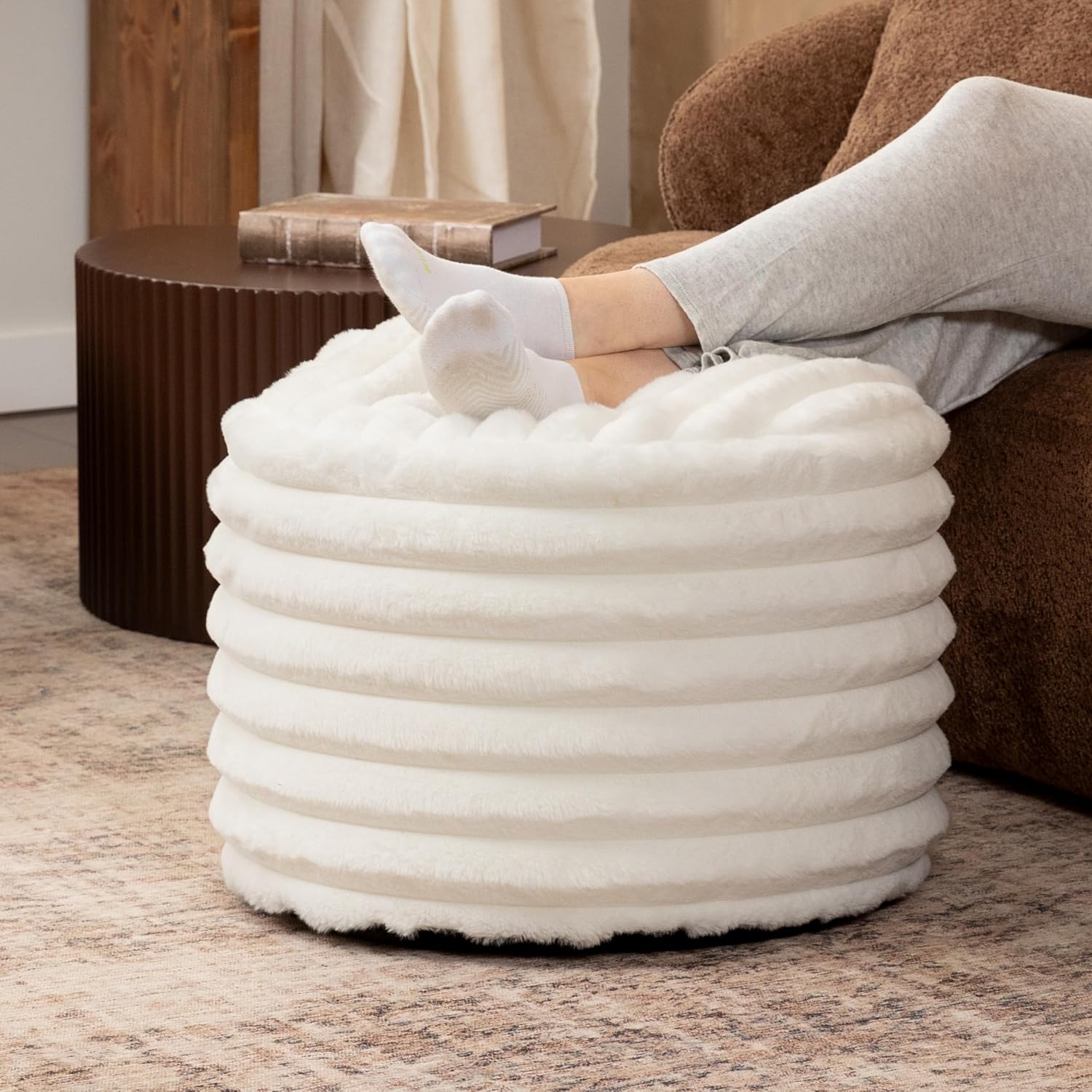 Round Faux Fur Ottoman Pouf