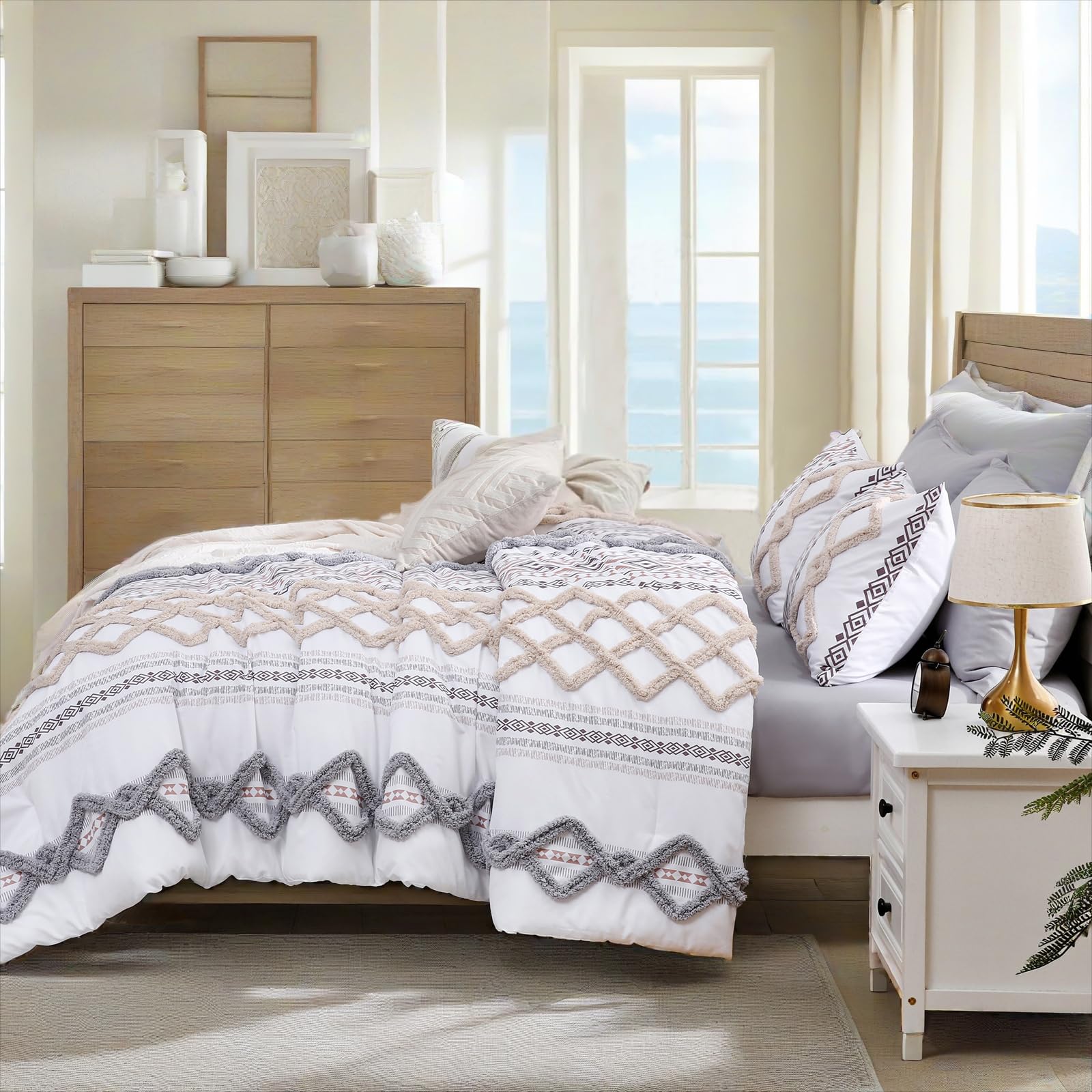 King Size Geometric Tufted Comforter Set