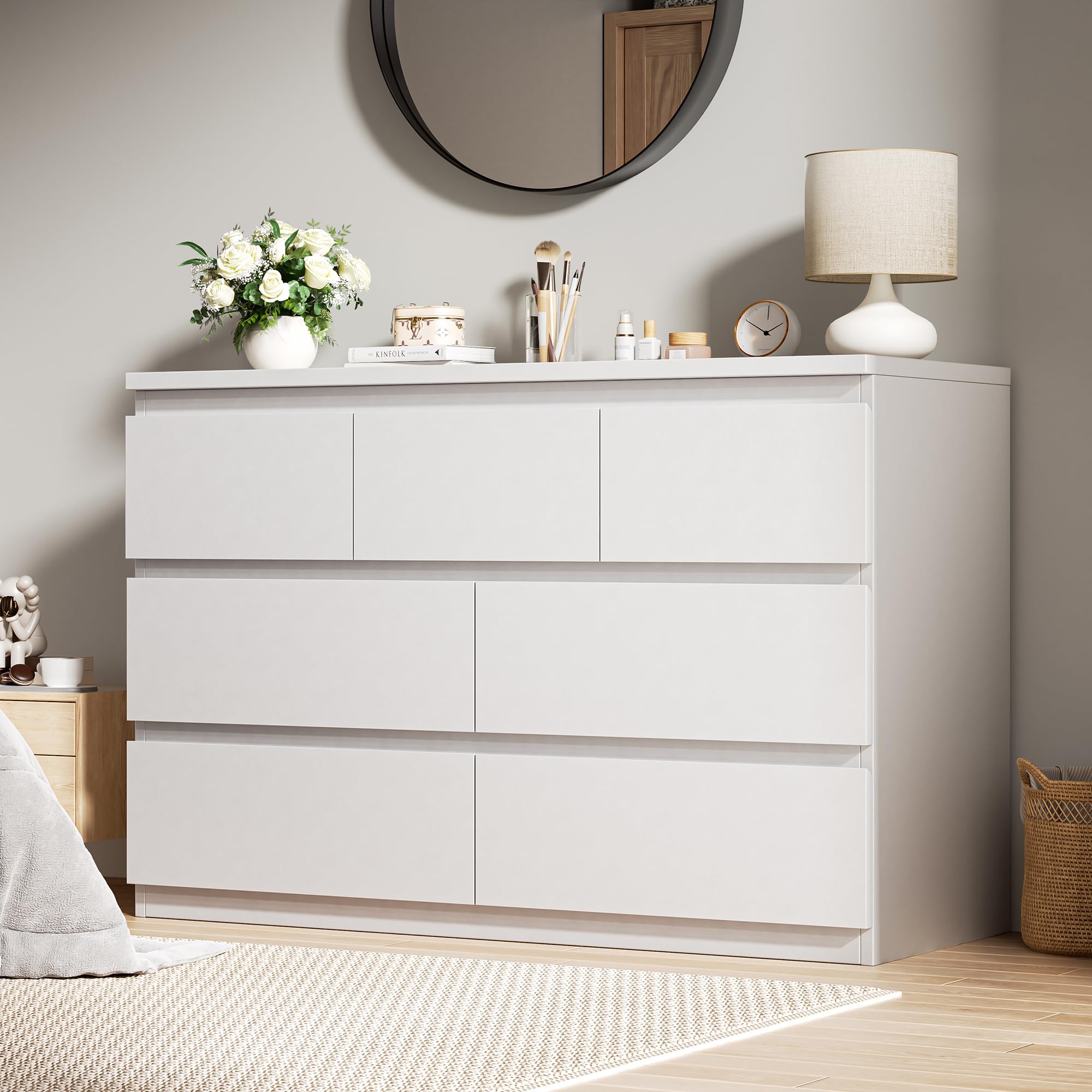 7 Drawer Dresser for Bedroom with Deep Storage