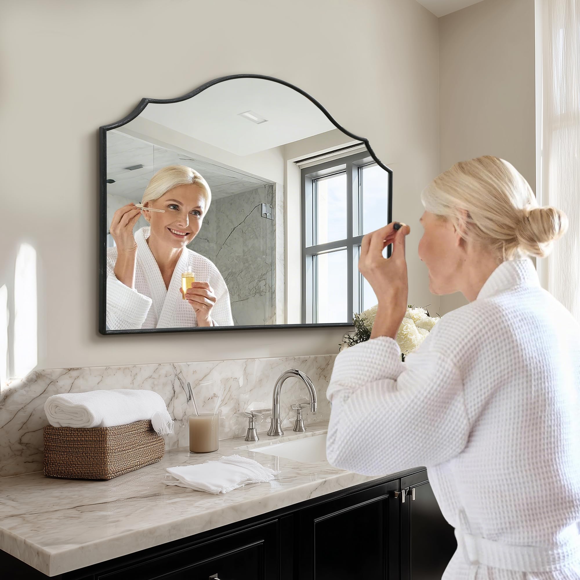 Black Scalloped Arched Wall Mirror 35x26