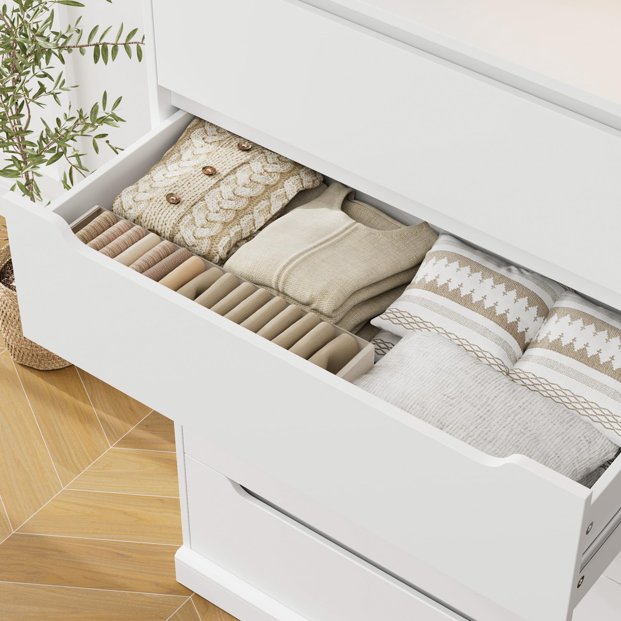 Modern 5 Drawer Dresser with Storage