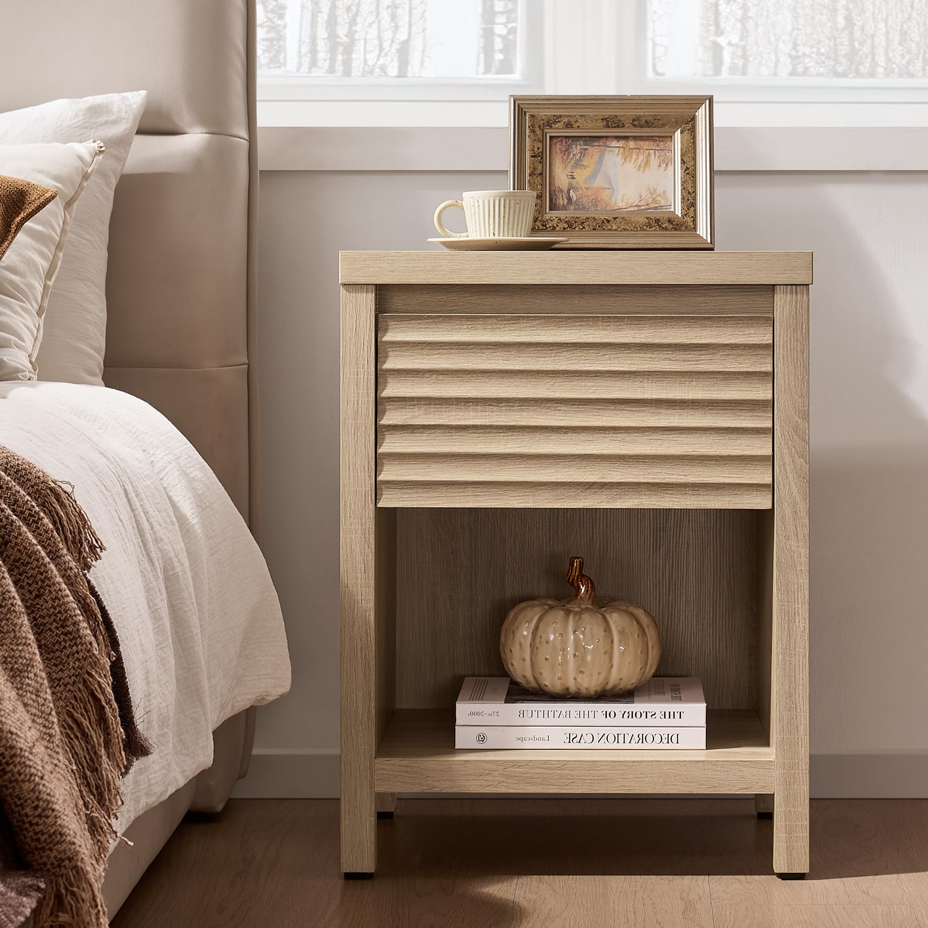 Fluted Nightstand Set of 2 with Drawer and Storage Shelf