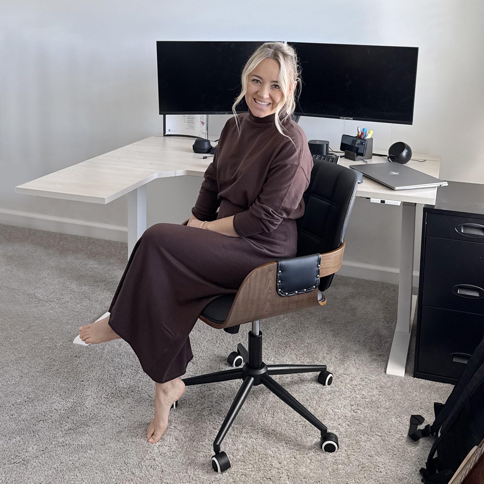 Ergonomic Office Chair with Caster Wheels