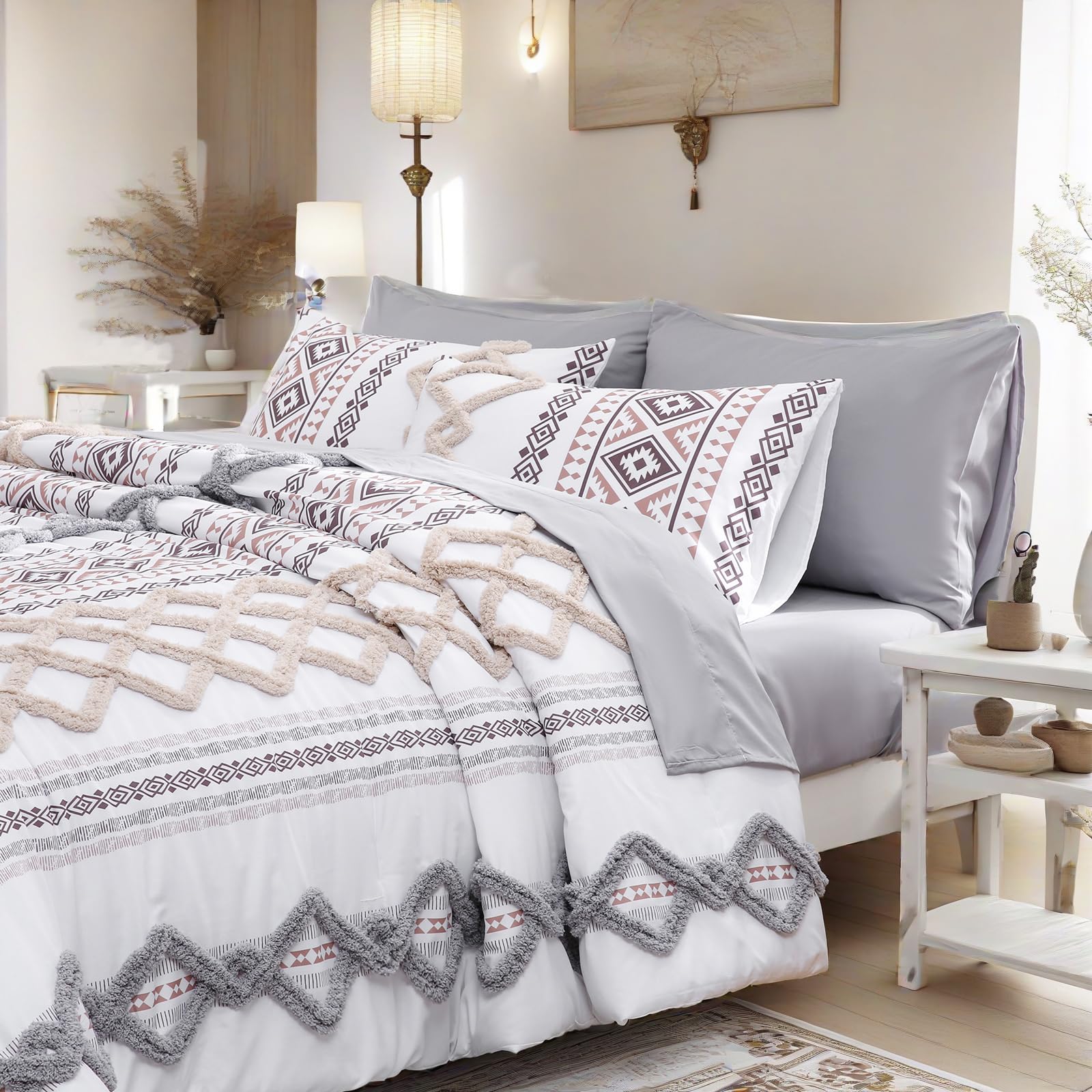 King Size Geometric Tufted Comforter Set