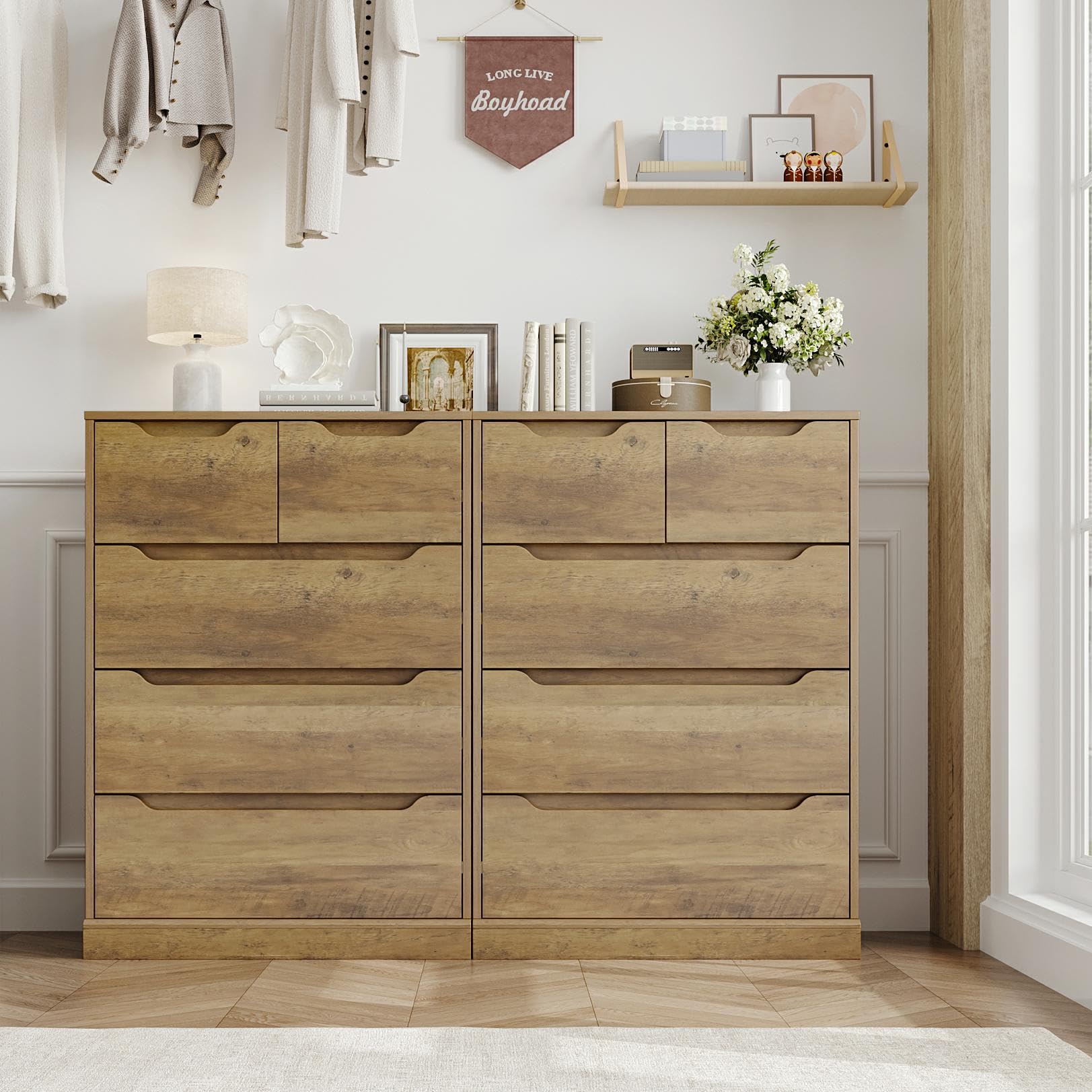 Modern 5 Drawer Dresser with Storage