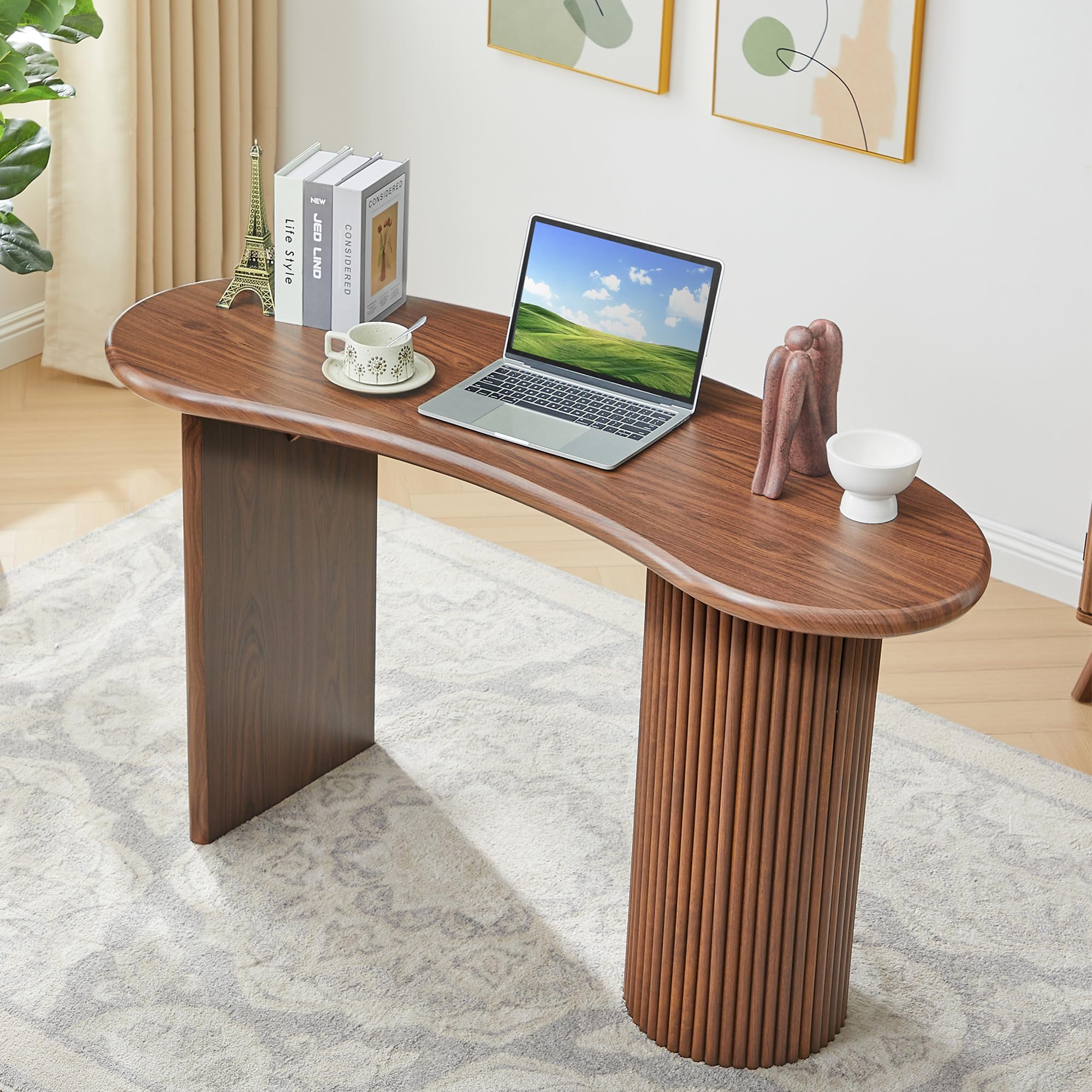 Curved Wooden Computer Desk with Fluted Legs