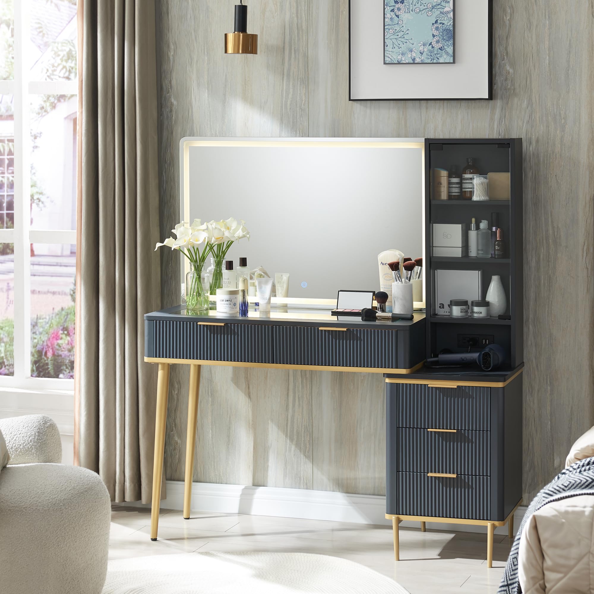 Makeup Vanity Desk with Lighted Mirror and 5 Drawers
