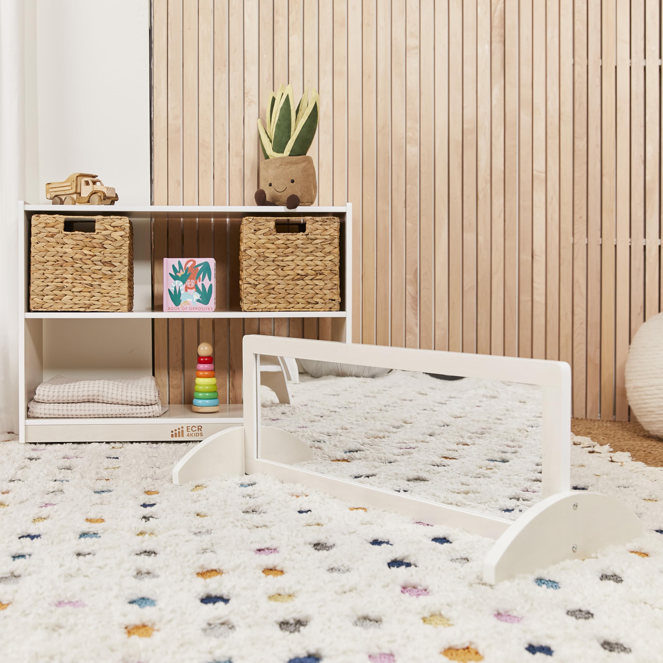 Bi-Directional Floor Mirror for Kids