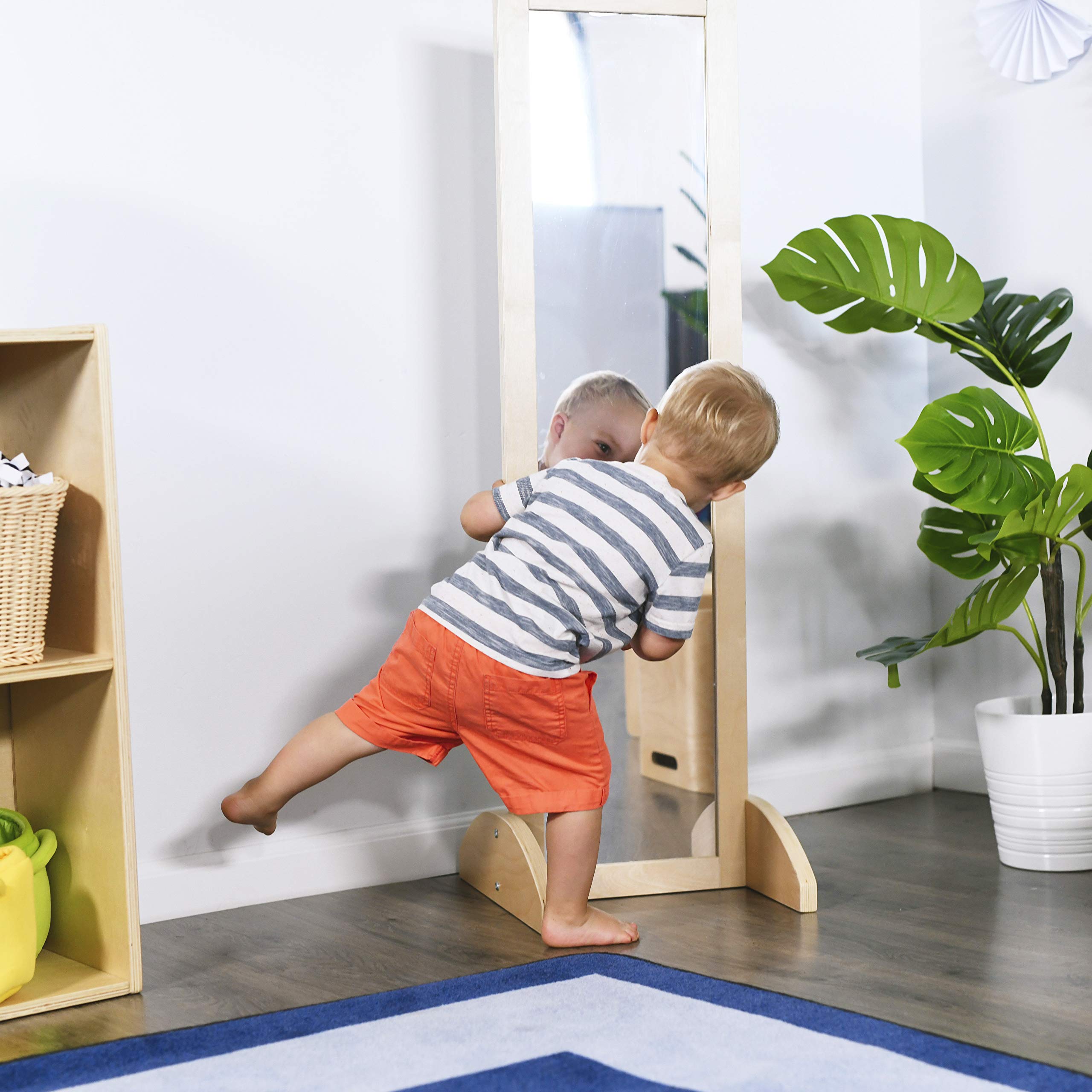 Bi-Directional Kids Mirror