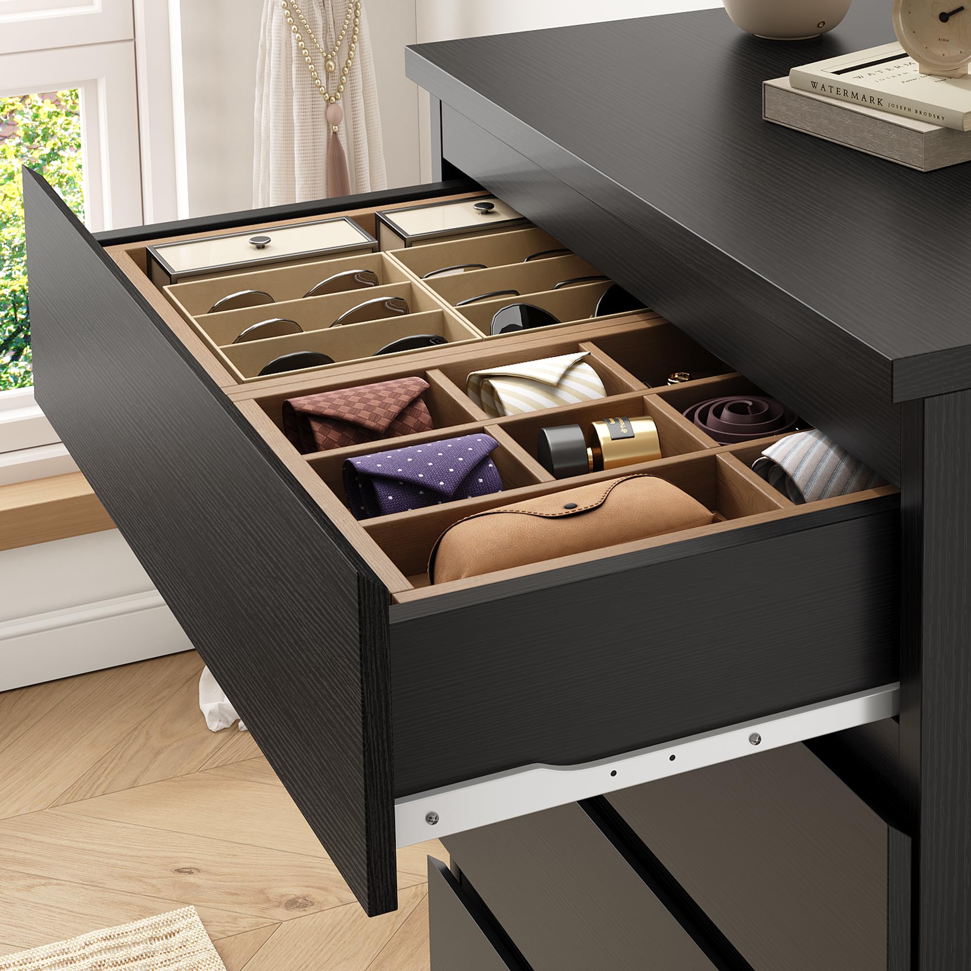 Black 5 Drawer Dresser with Handleless Drawers