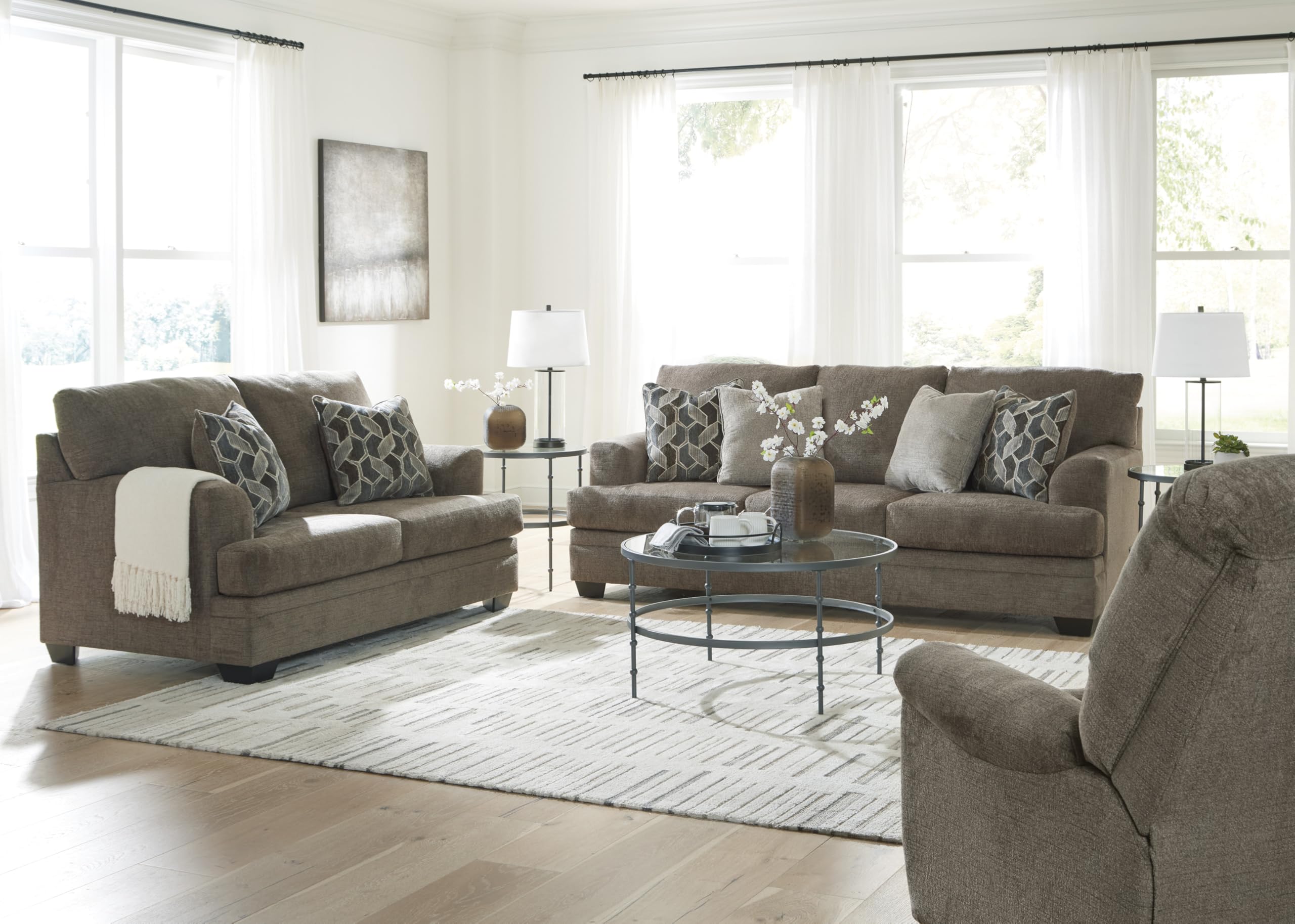 Stonemeade Casual Sofa with 4 Toss Pillows