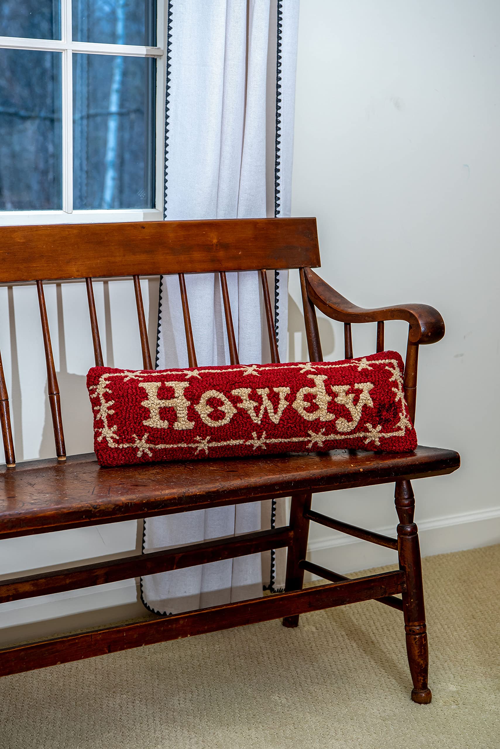 Howdy Hand-Hooked Wool Decorative Throw Pillow