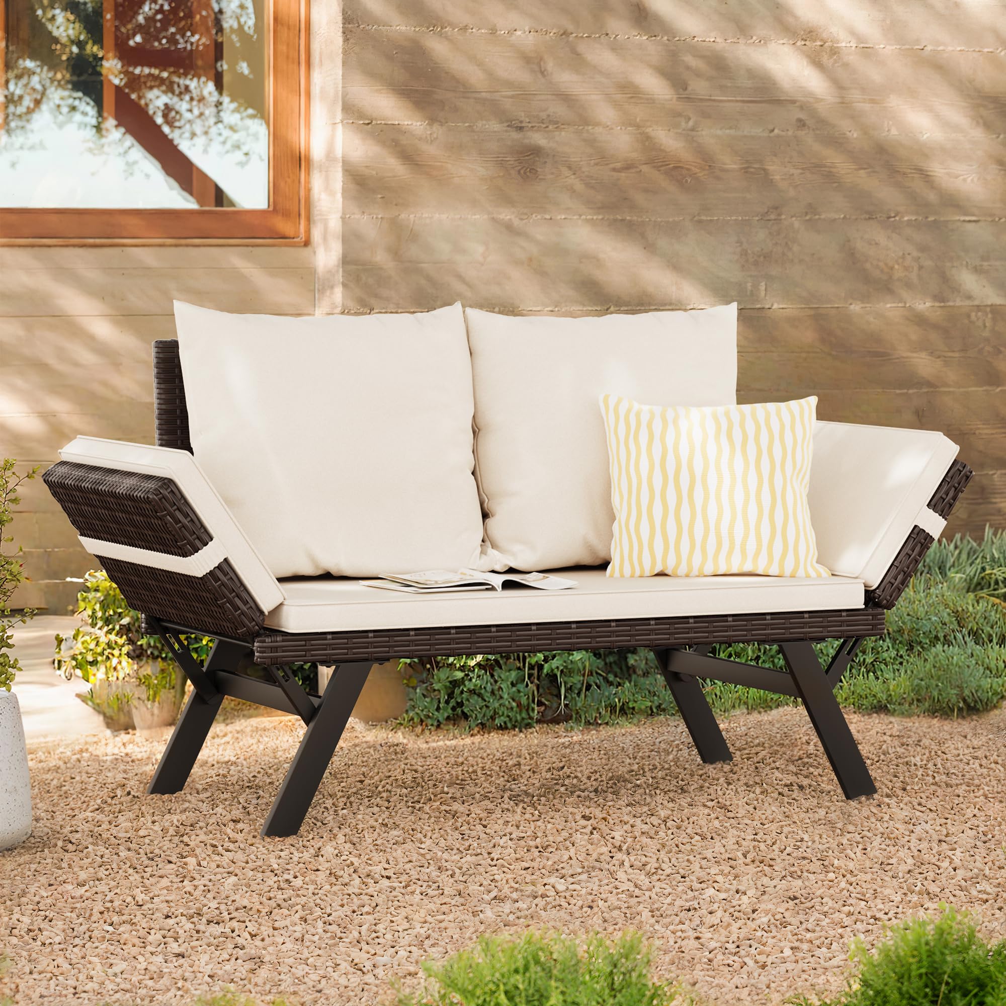 Outdoor Convertible Rattan Sofa Daybed