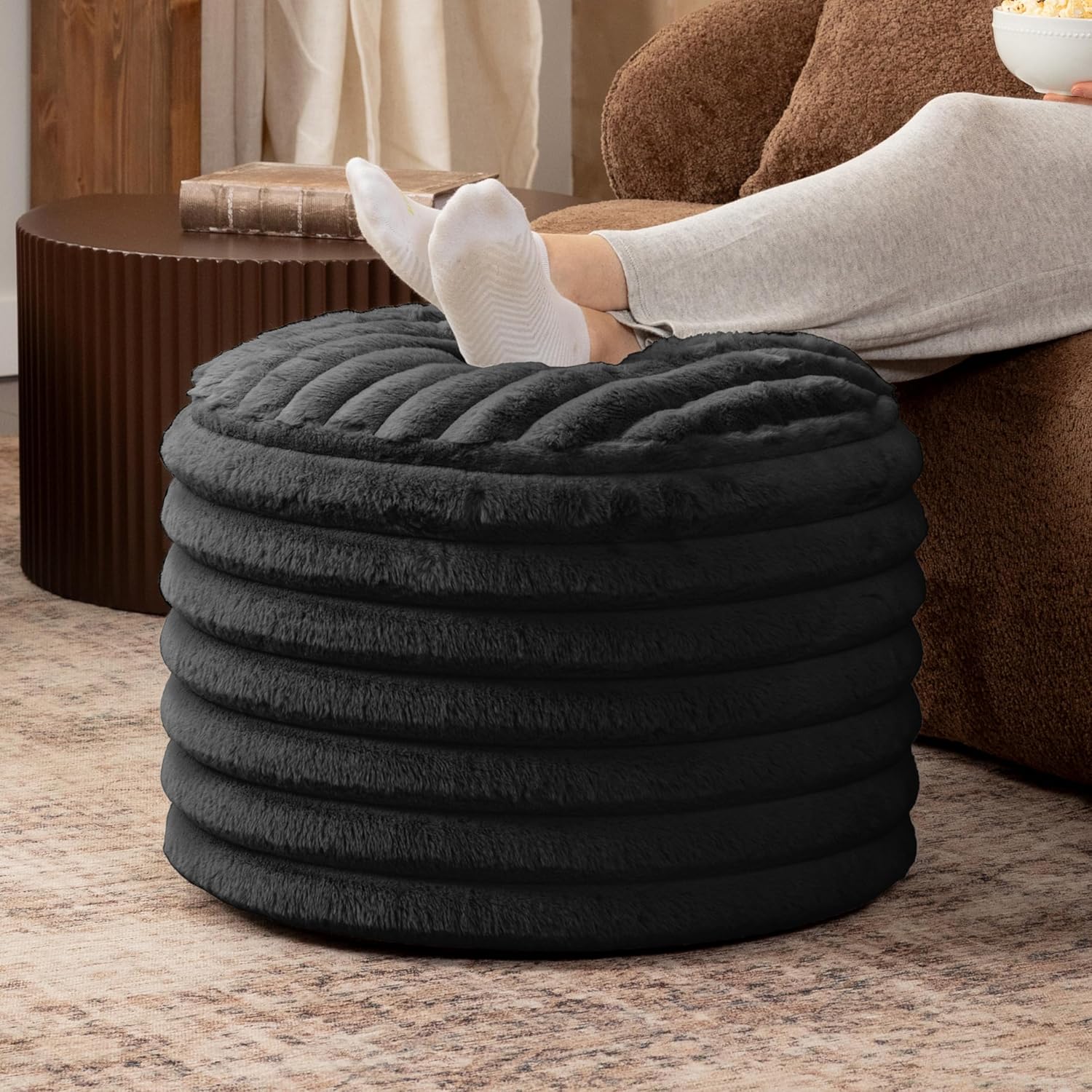 Round Faux Fur Ottoman Pouf