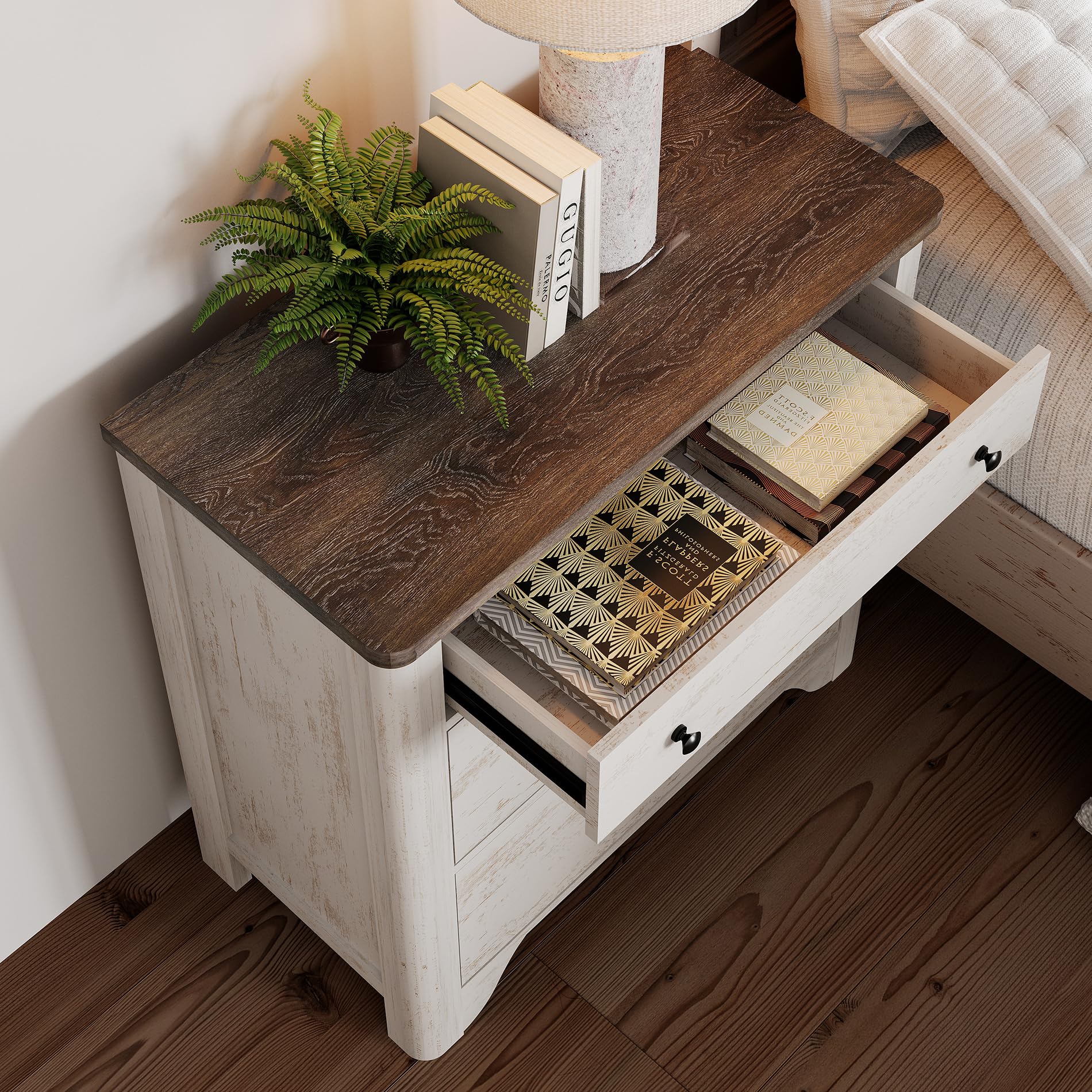 3-Drawer Dresser with Curved Profile Design